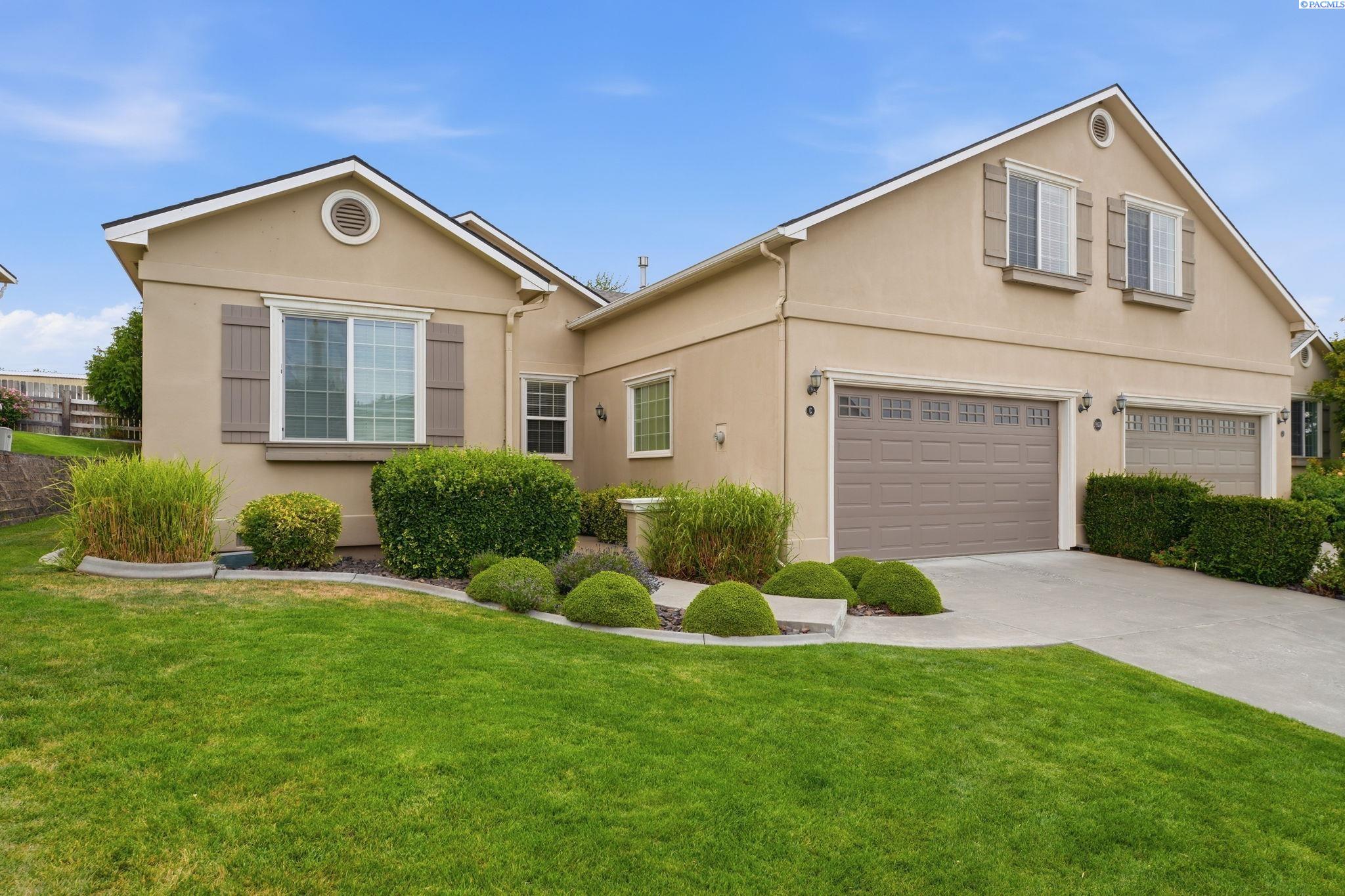 1923 Sky Meadow Avenue