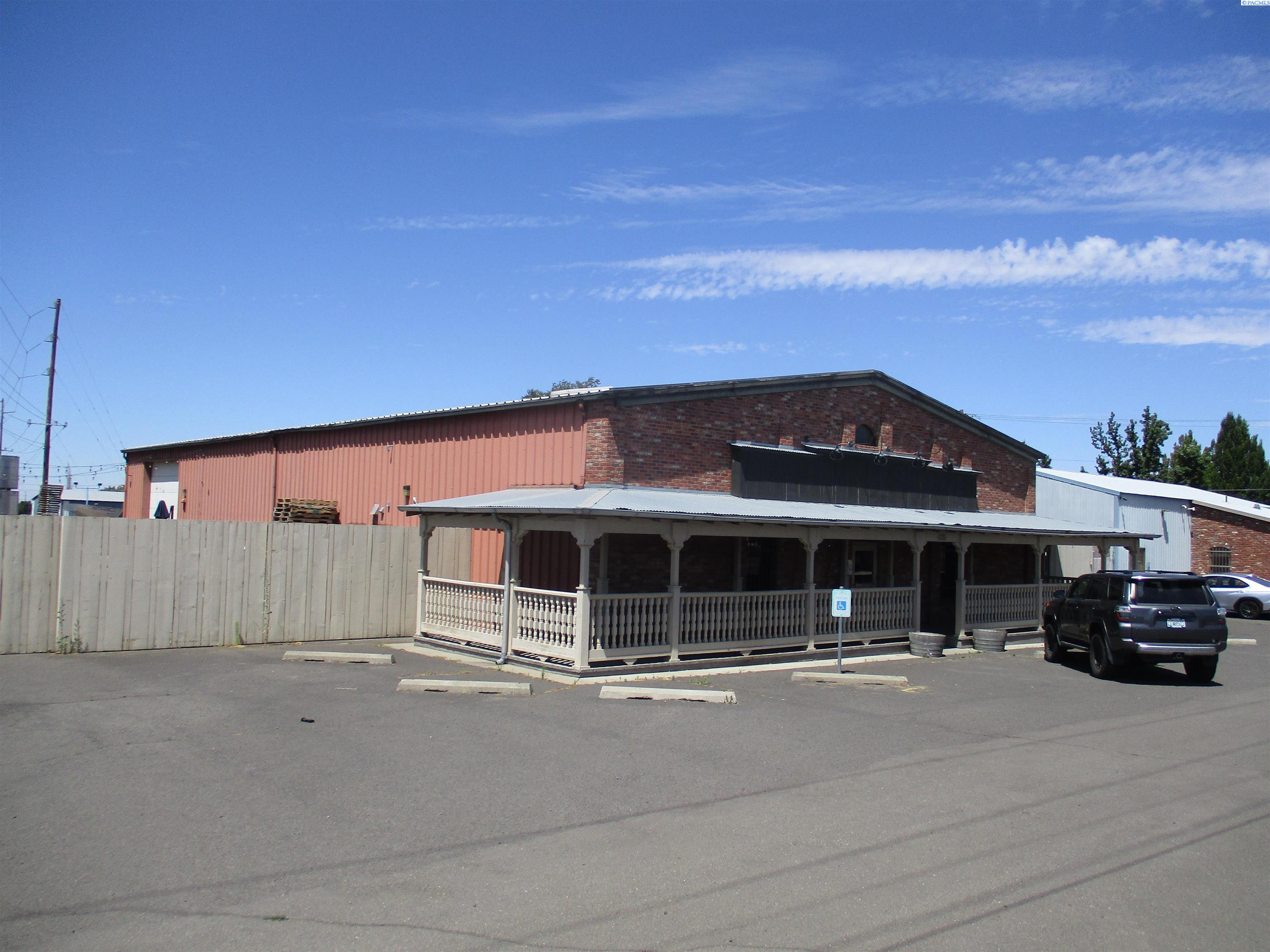 635 N 13th Ave
