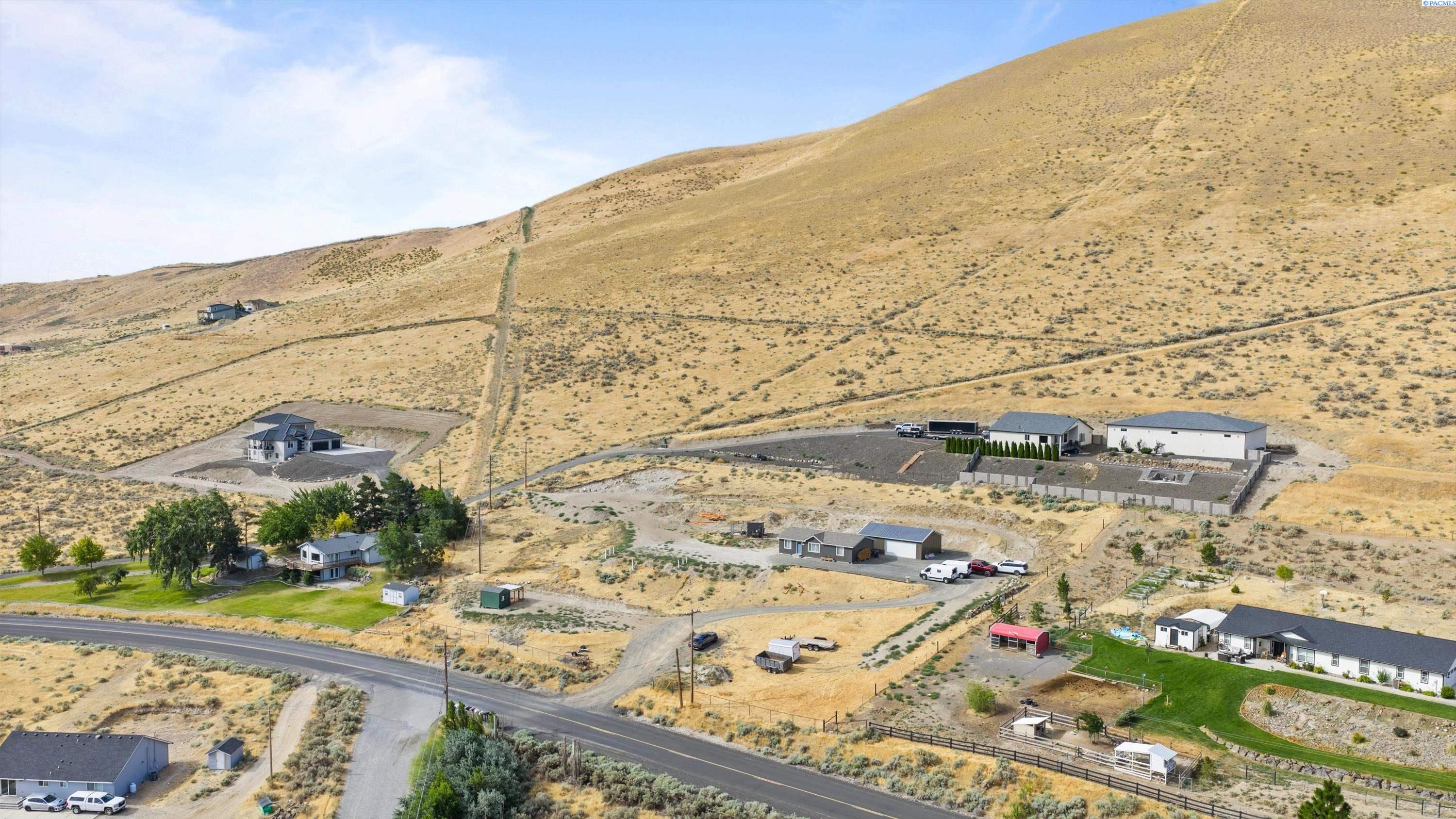 36055 E Red Mountain Rd