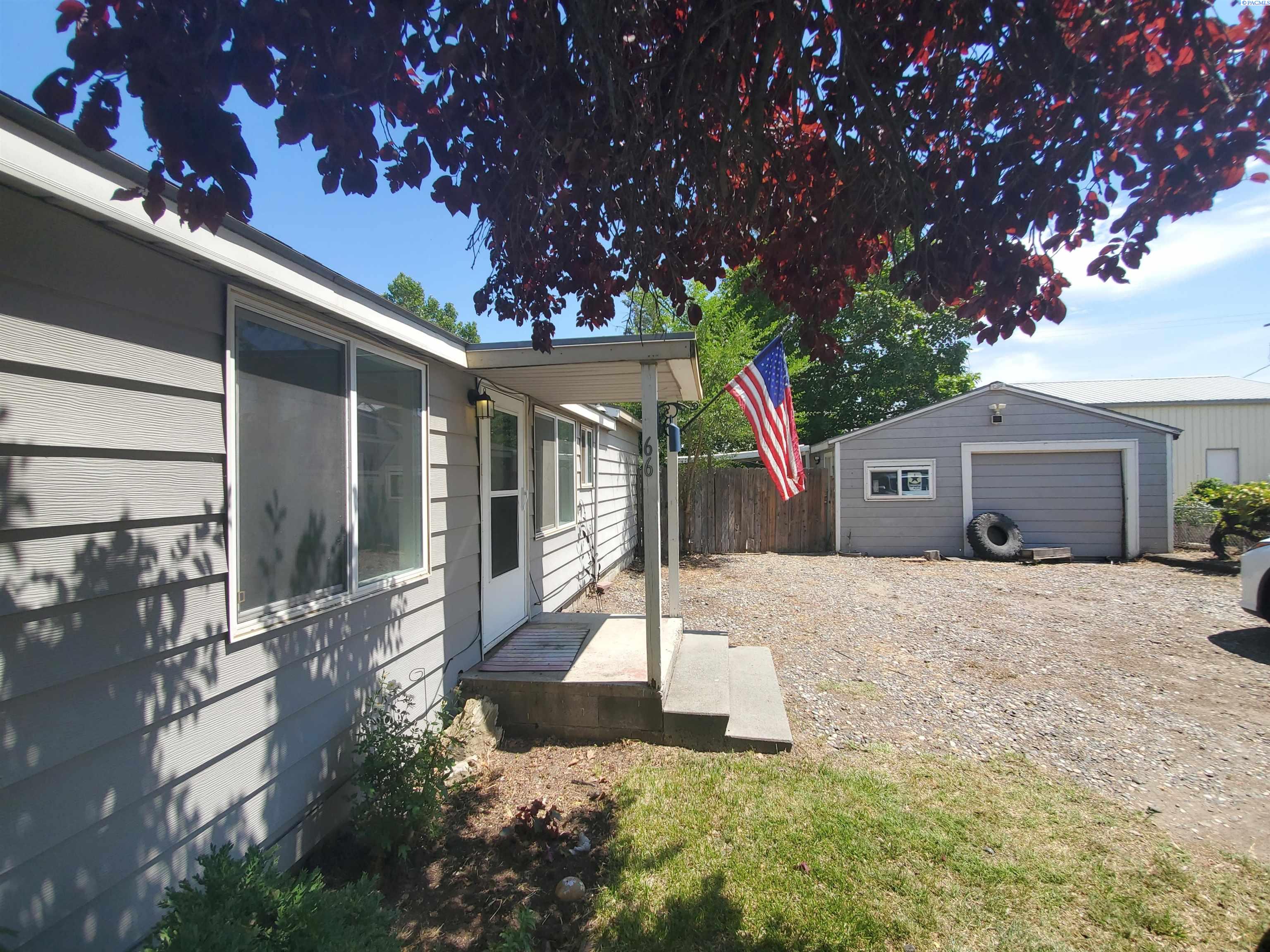 966 N 59th