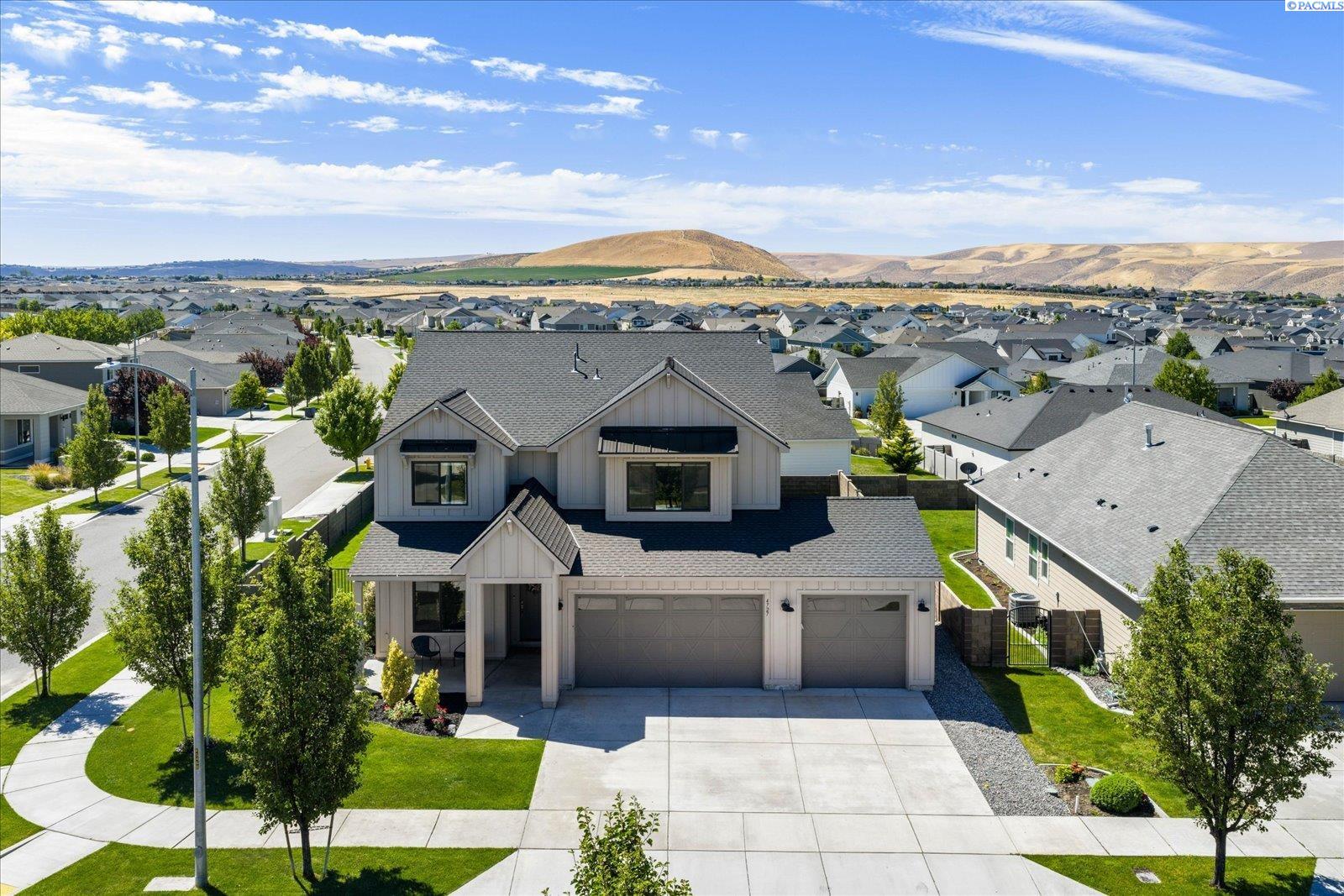 4727 Smitty Drive