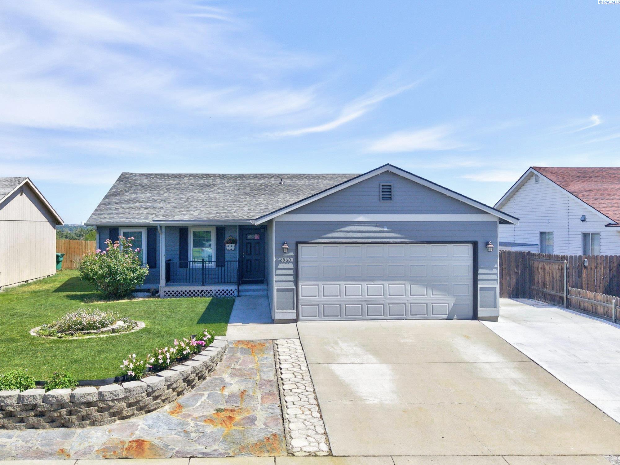 8560 W Canyon Ave.