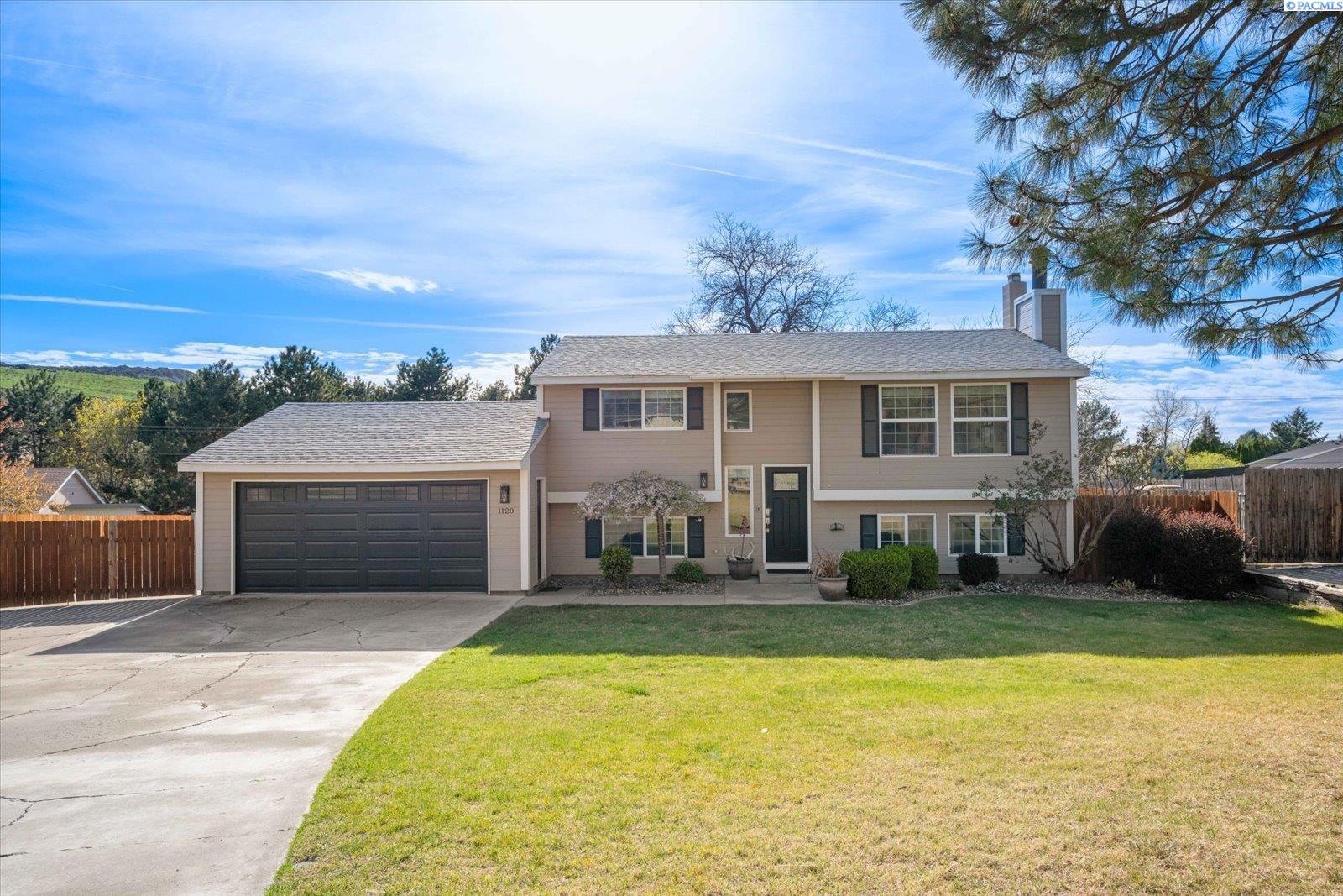 1120 S Belfair St.