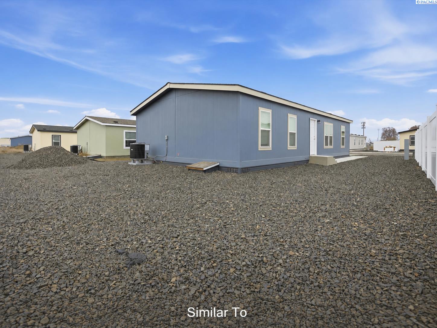 2681 E Edison Ave #35