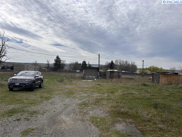 225507 E SR 397