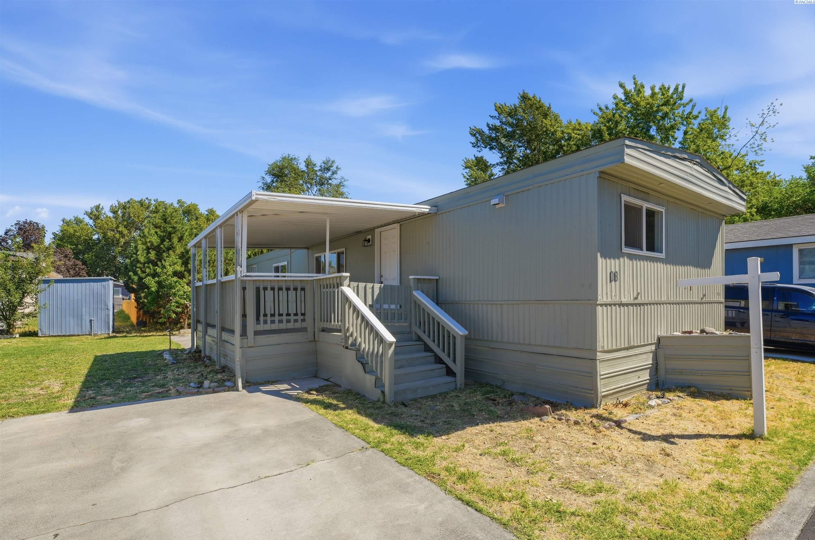2021 Mahan Ave #D8