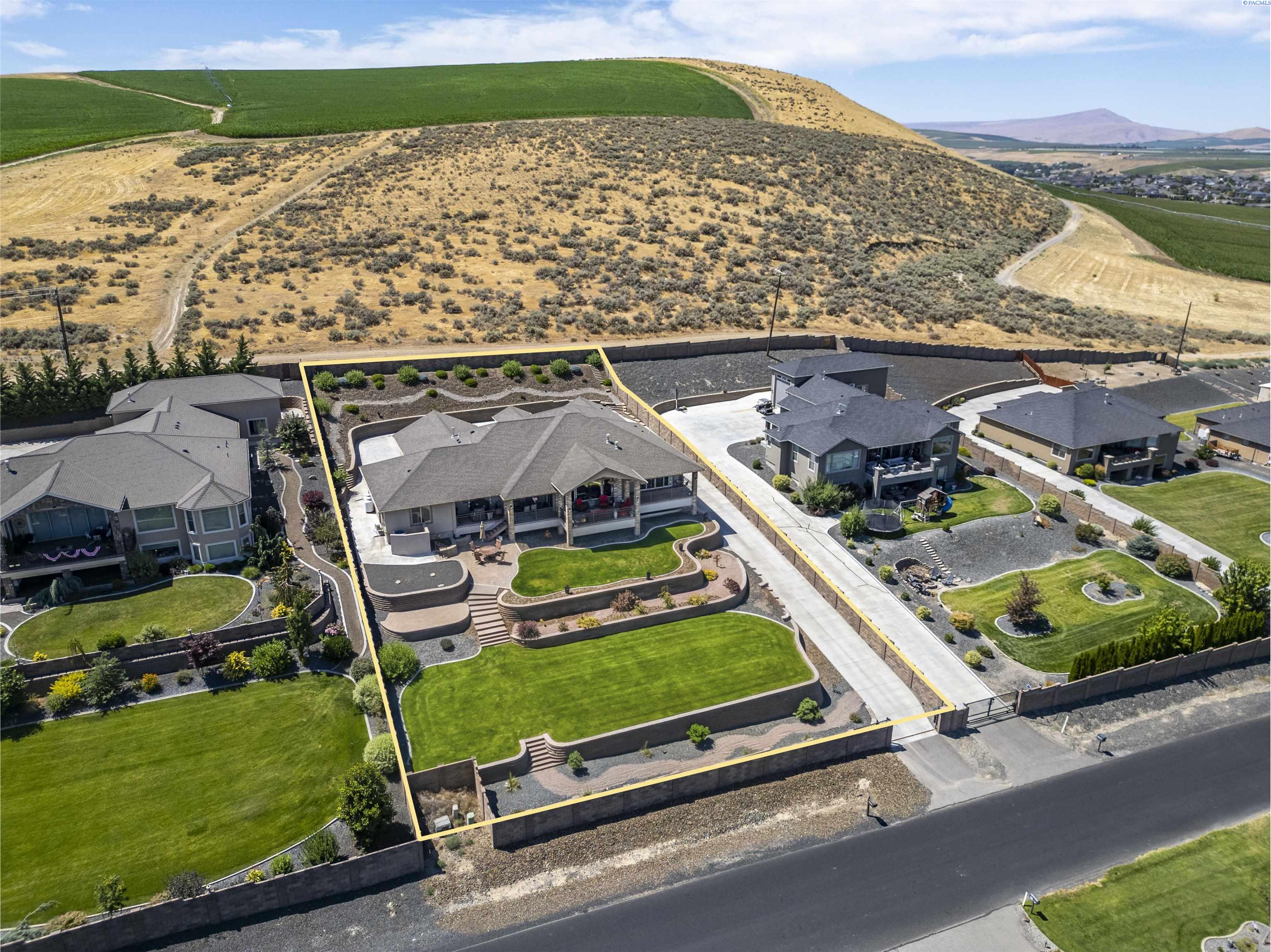12706 Grandview Lane