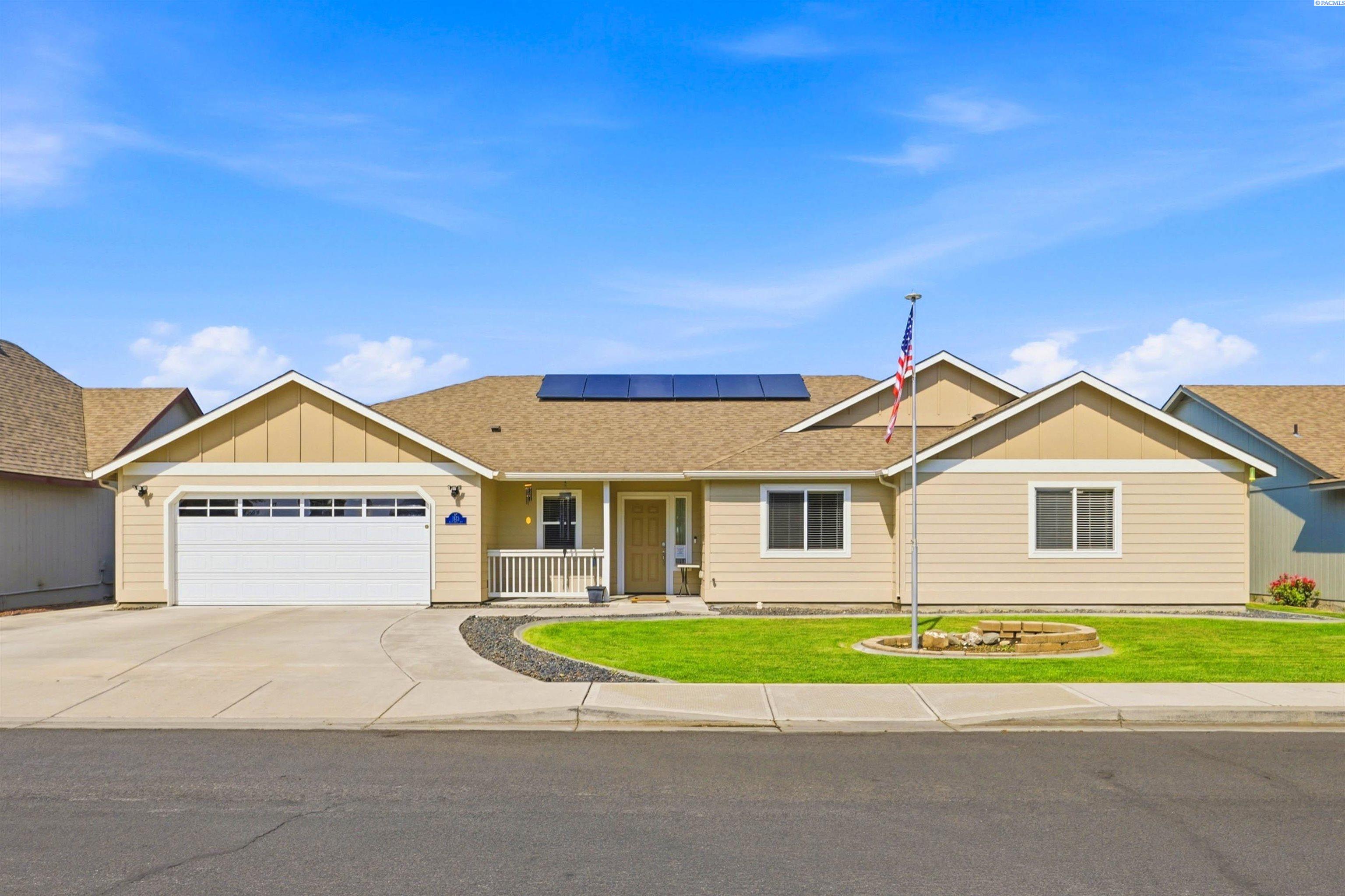 1573 Sacajawea Ave