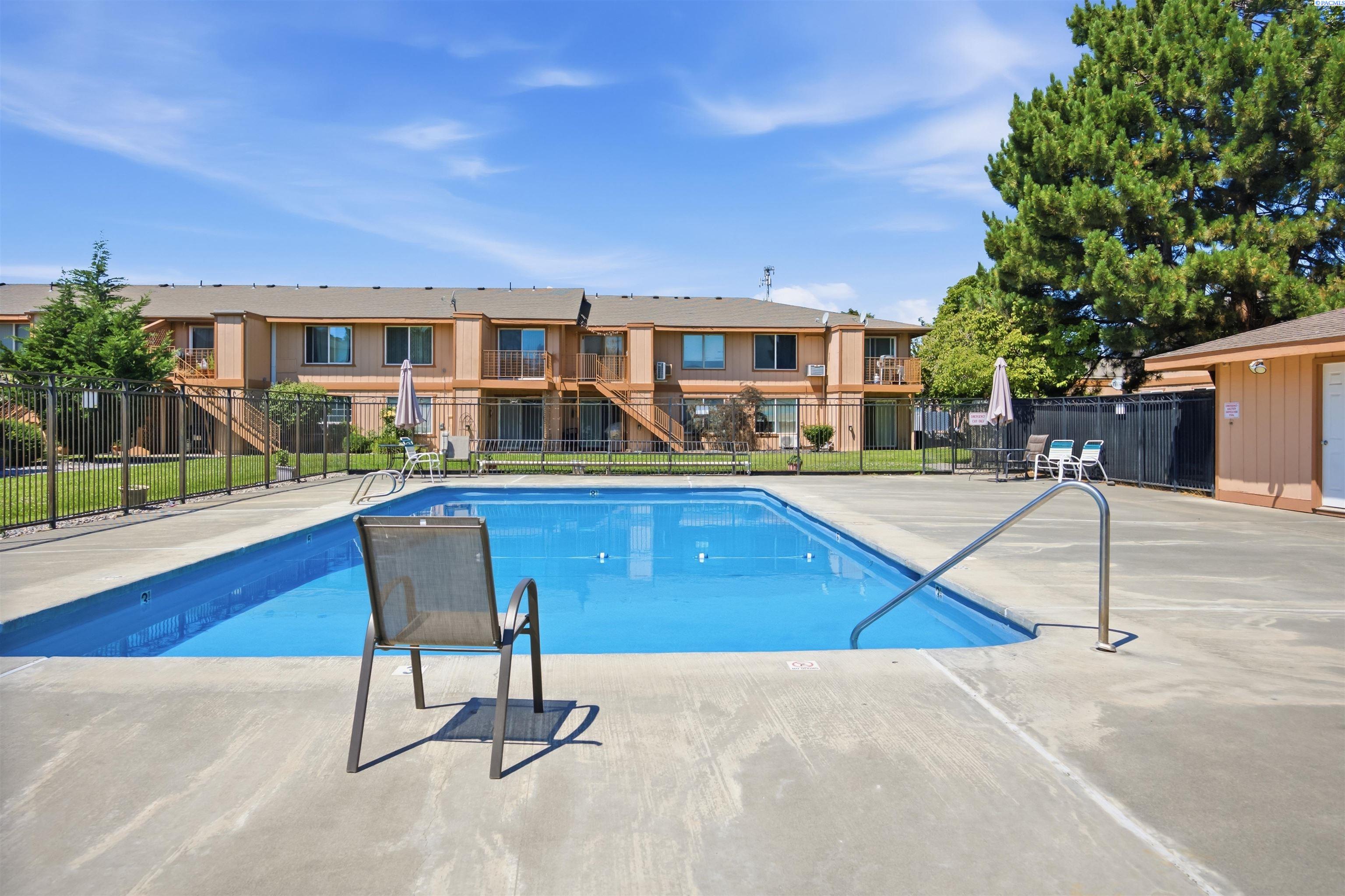 3121 W Hood Ave C-101