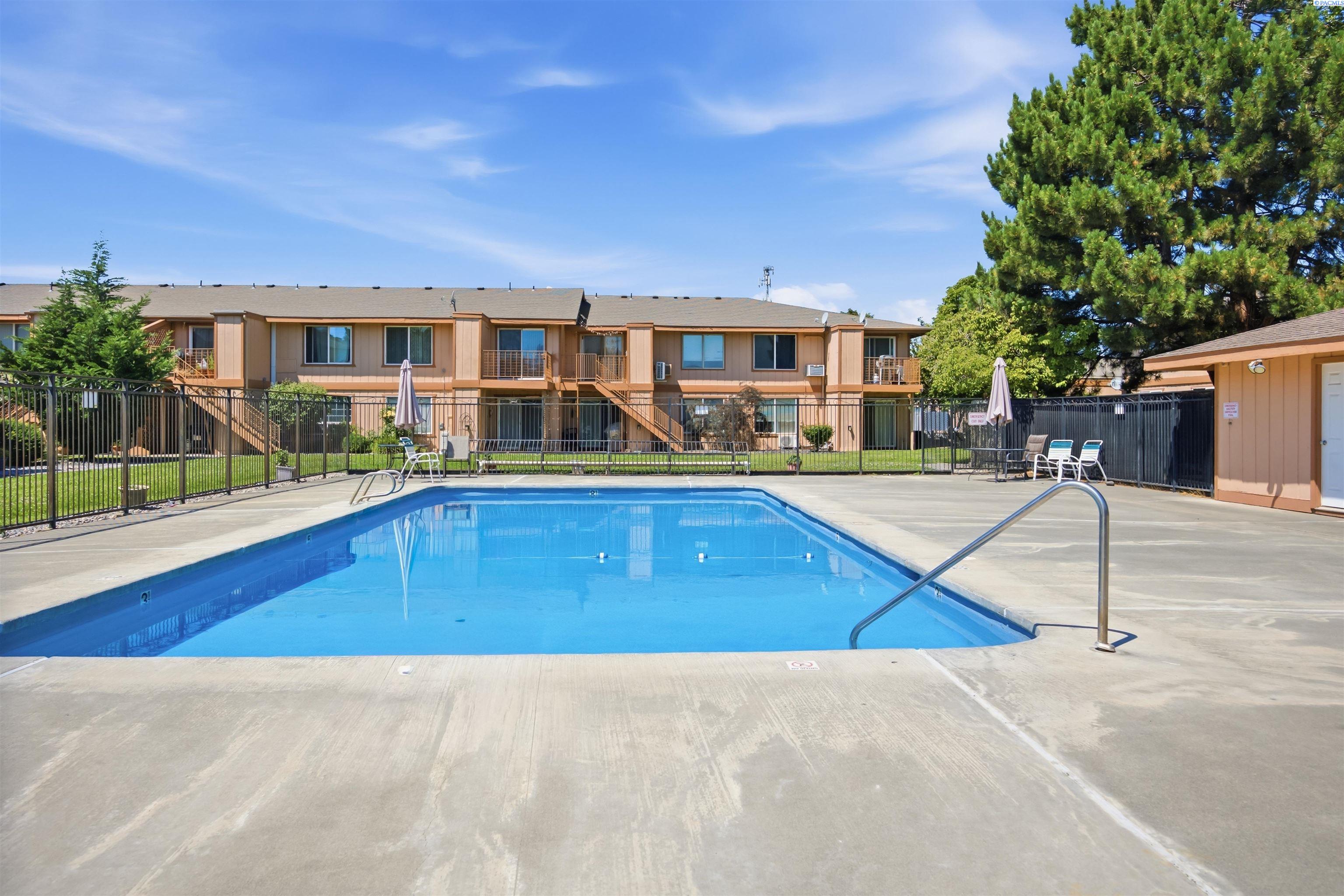 3121 W Hood Ave C-101