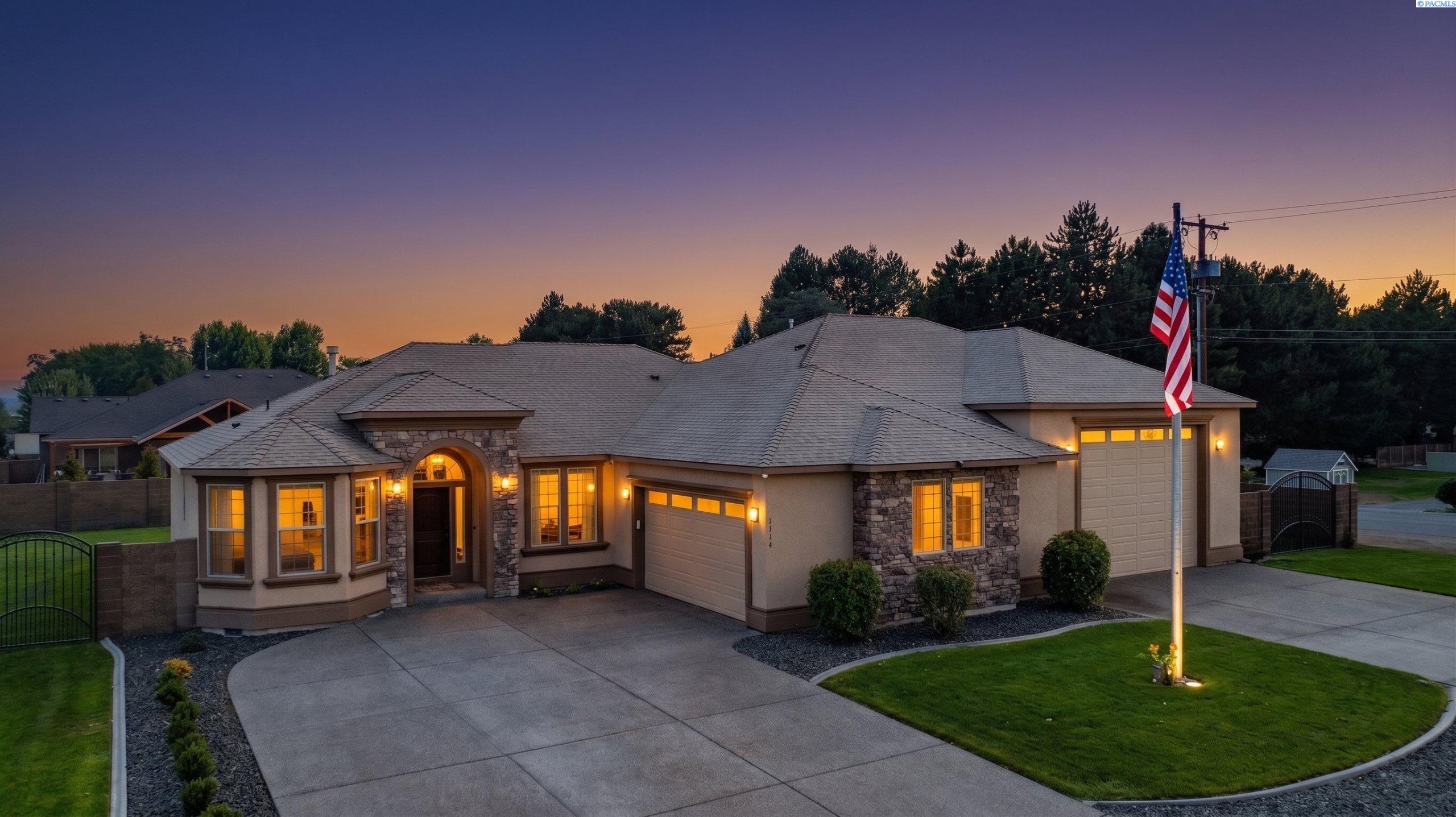 7114 Maxim Ct