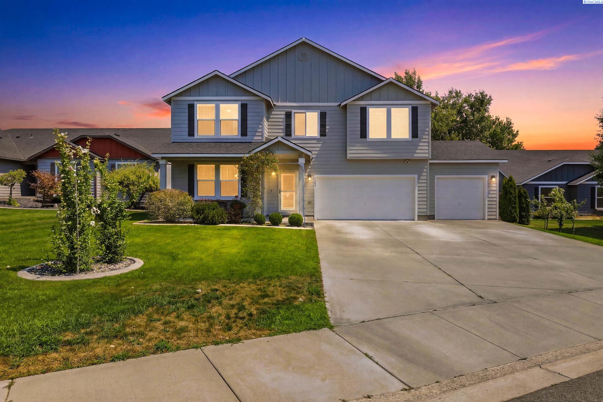 2144 CRAB APPLE CIRCLE