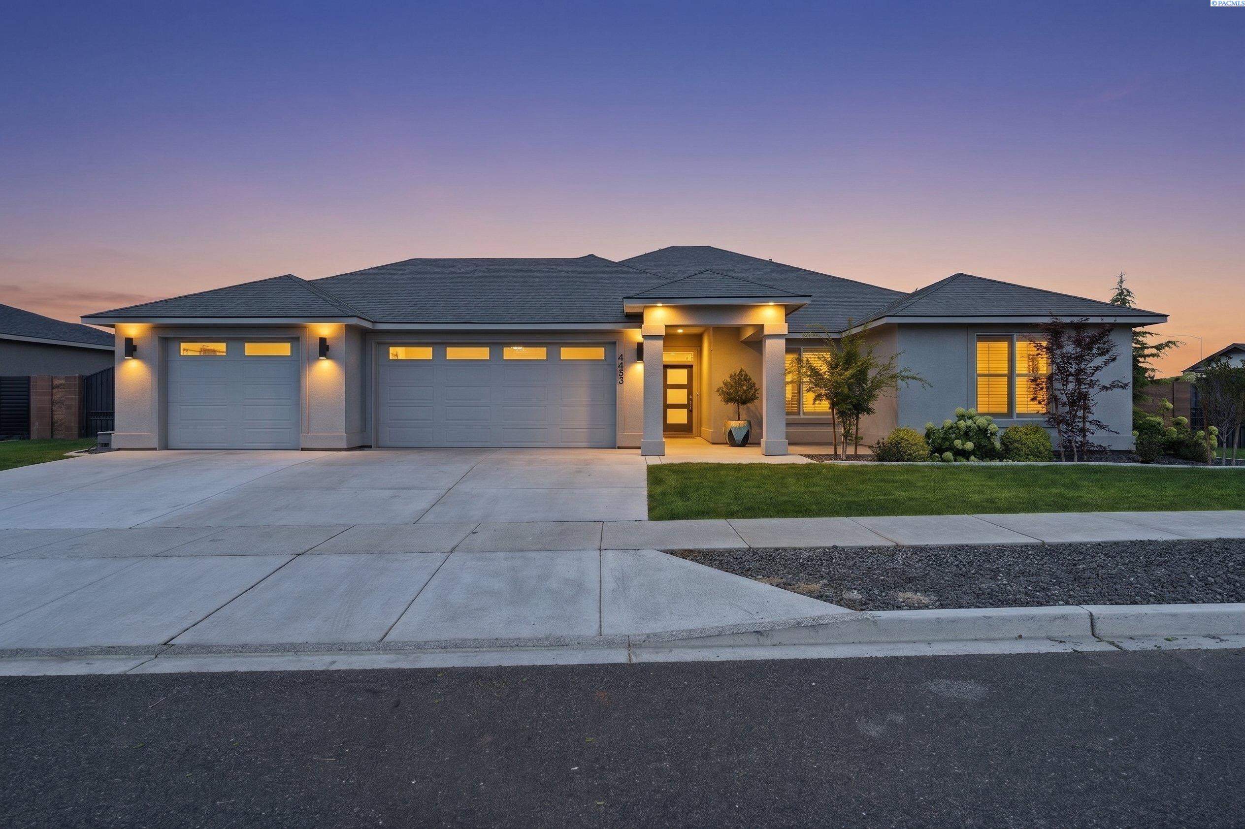 4453 Lolo Way