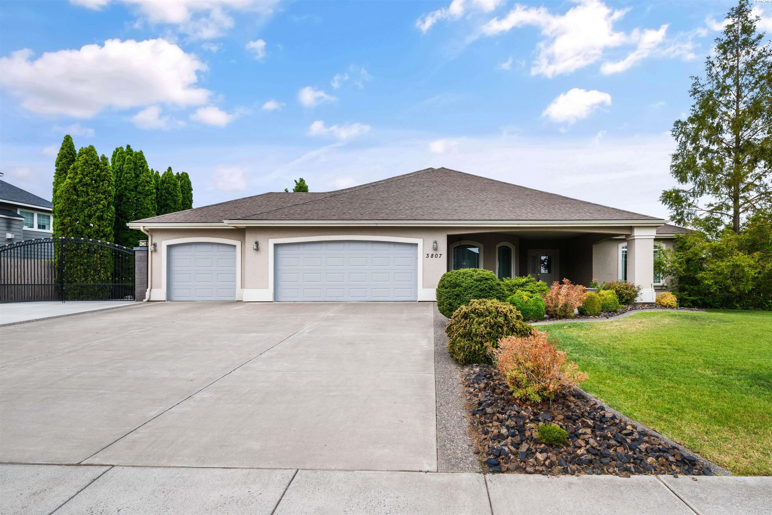3807 Sedona Dr.