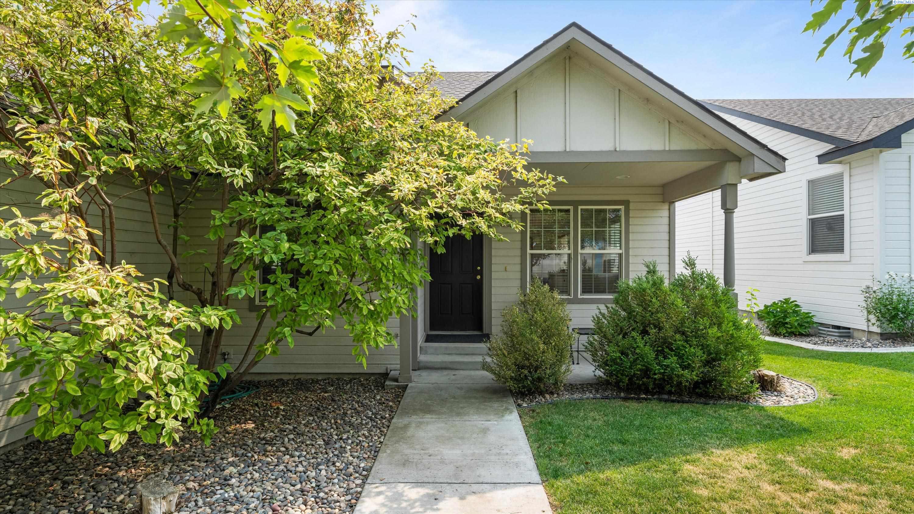 146 Henley Dr