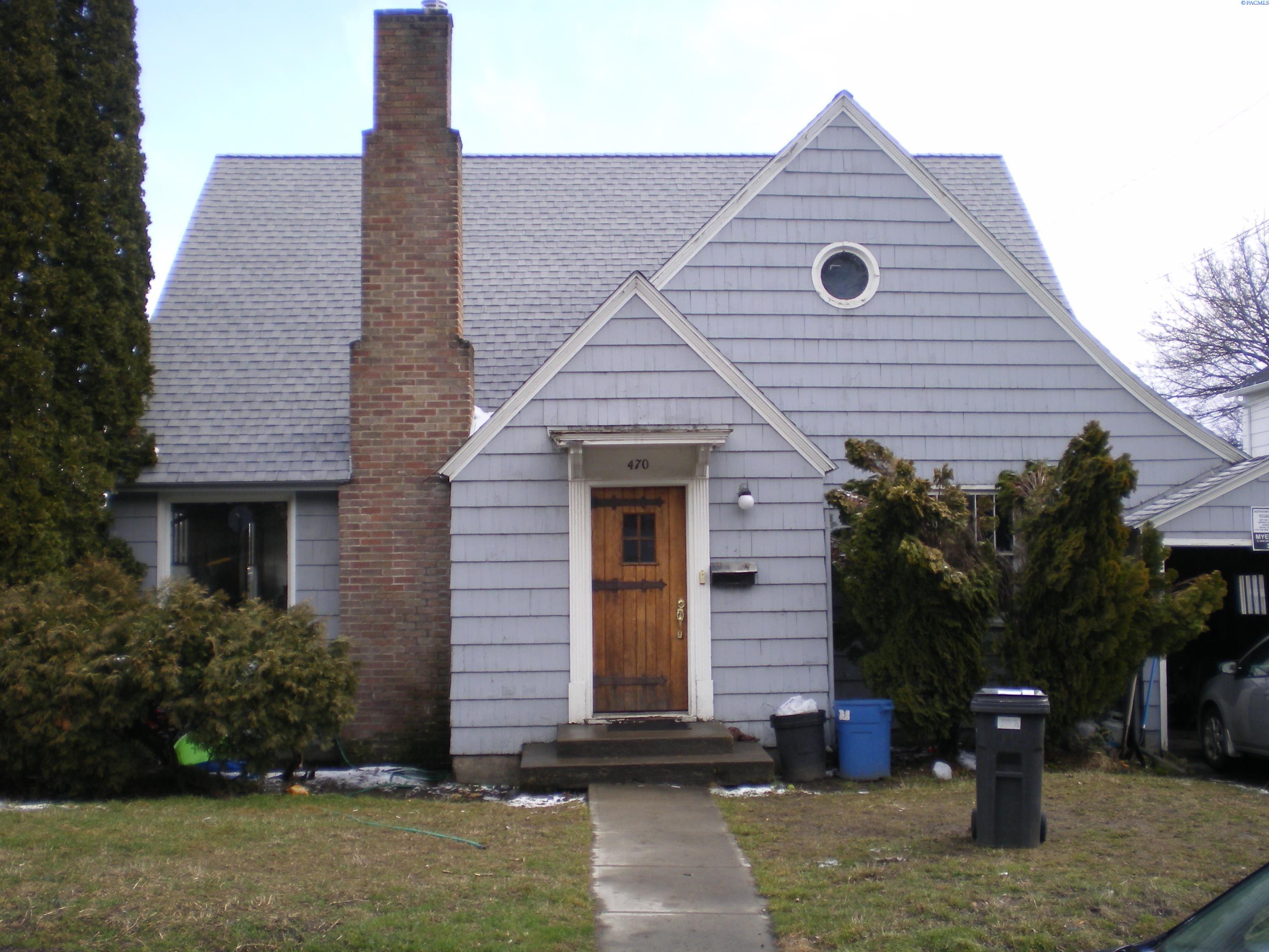 468-470 NE Maiden Lane