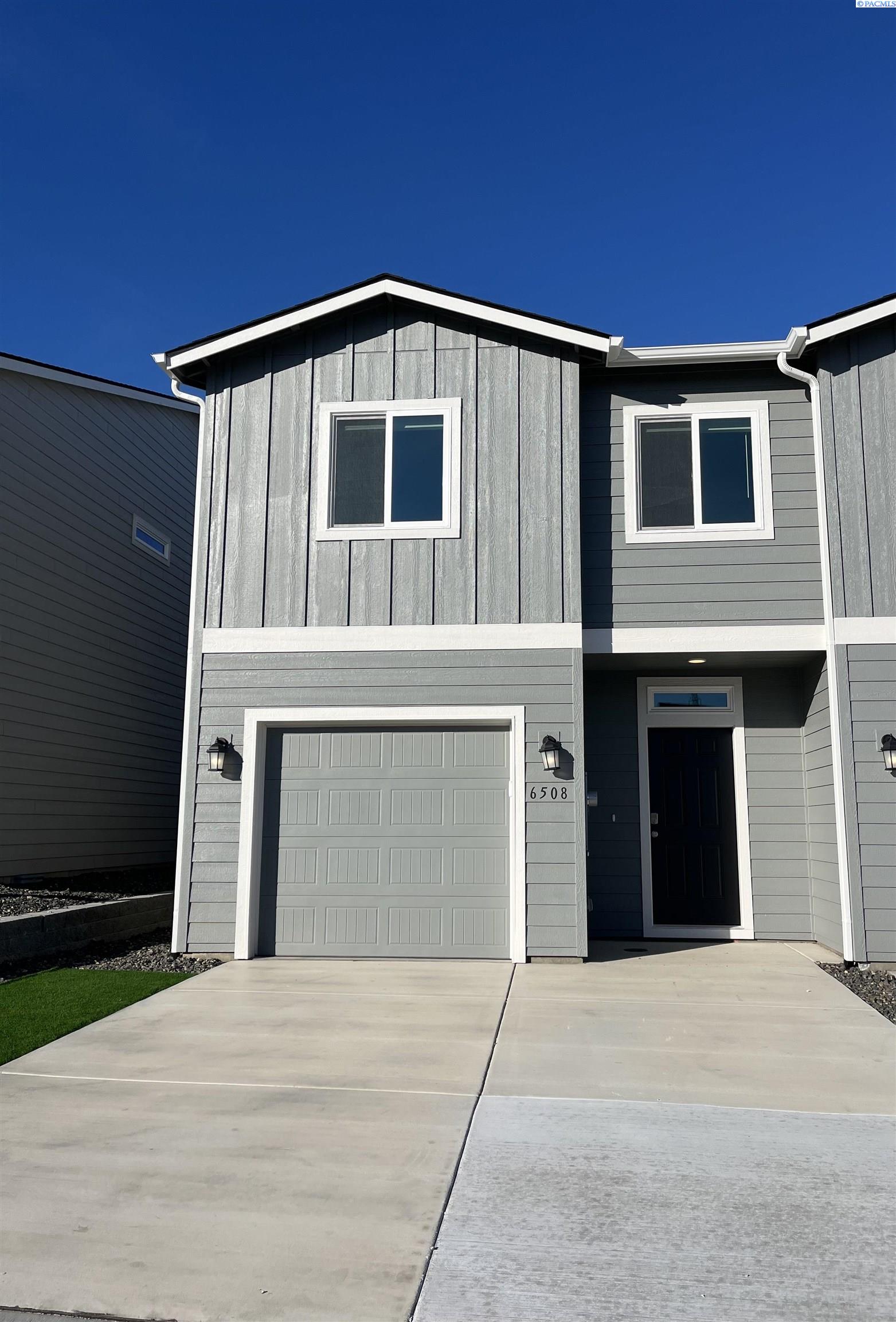 6508 W 36th Place