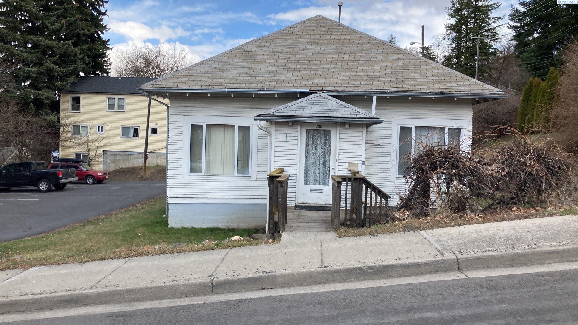 230 SE Pine Street
