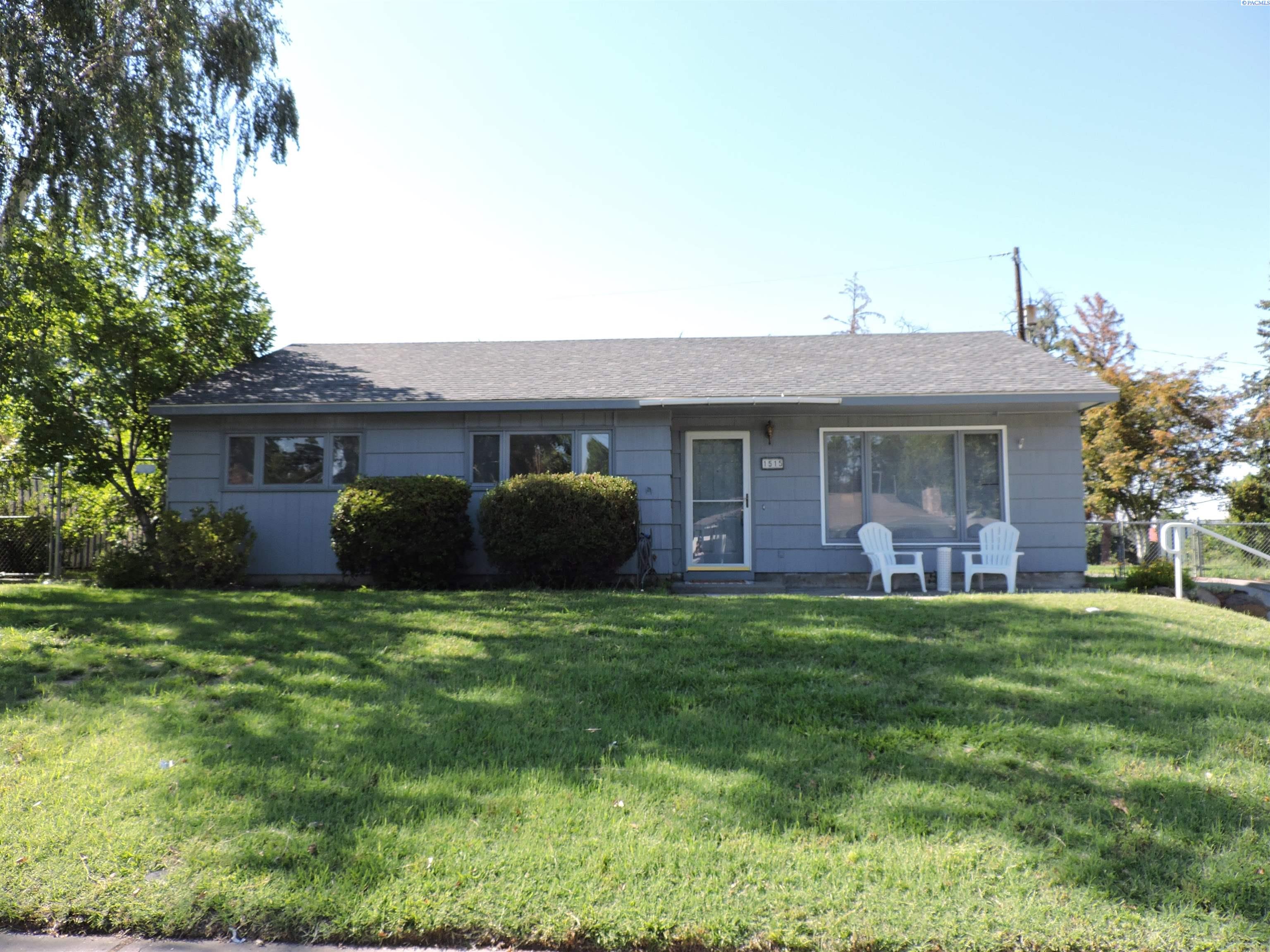 1515 Cottonwood Drive