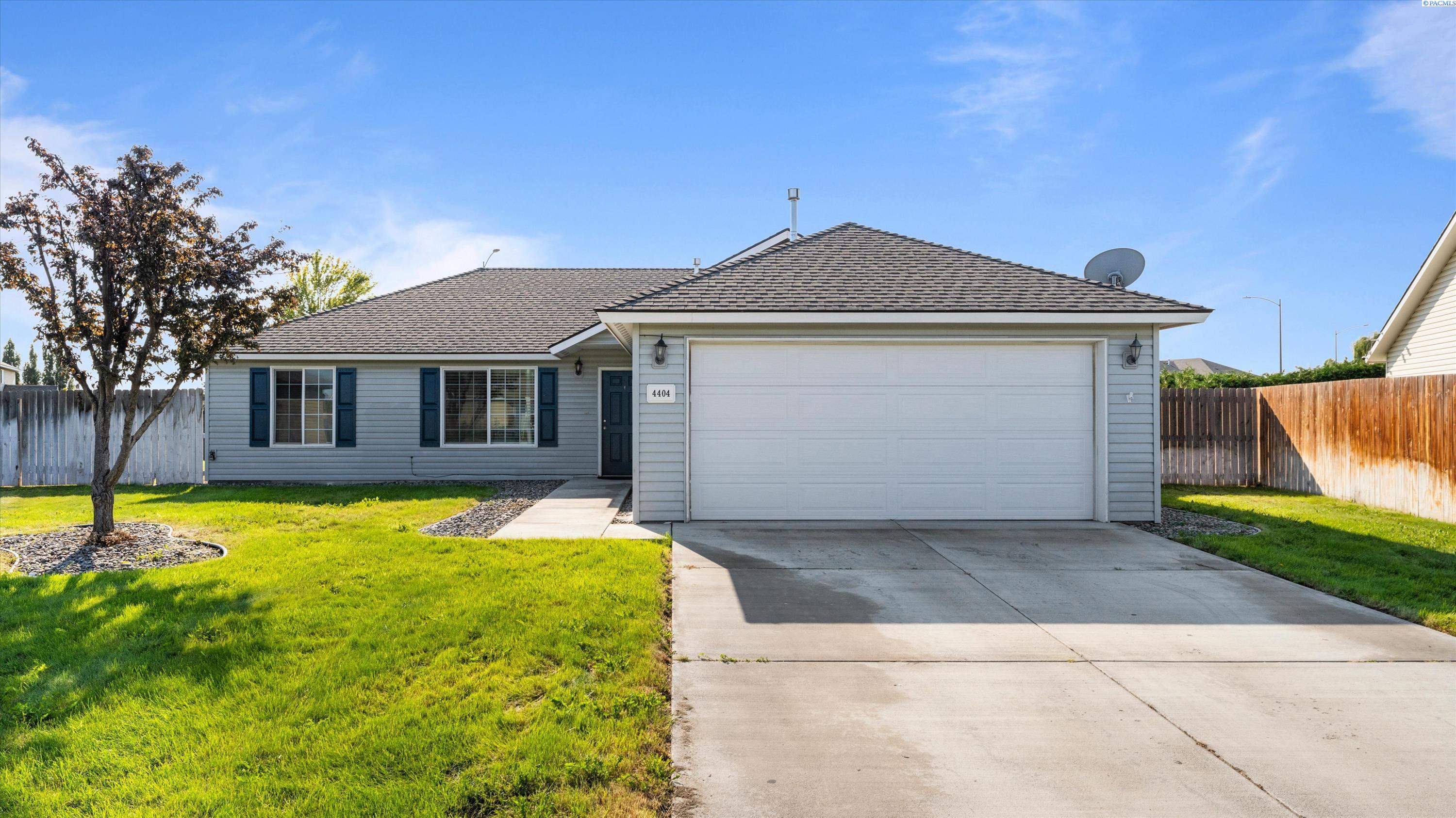 4404 Catalonia Crt