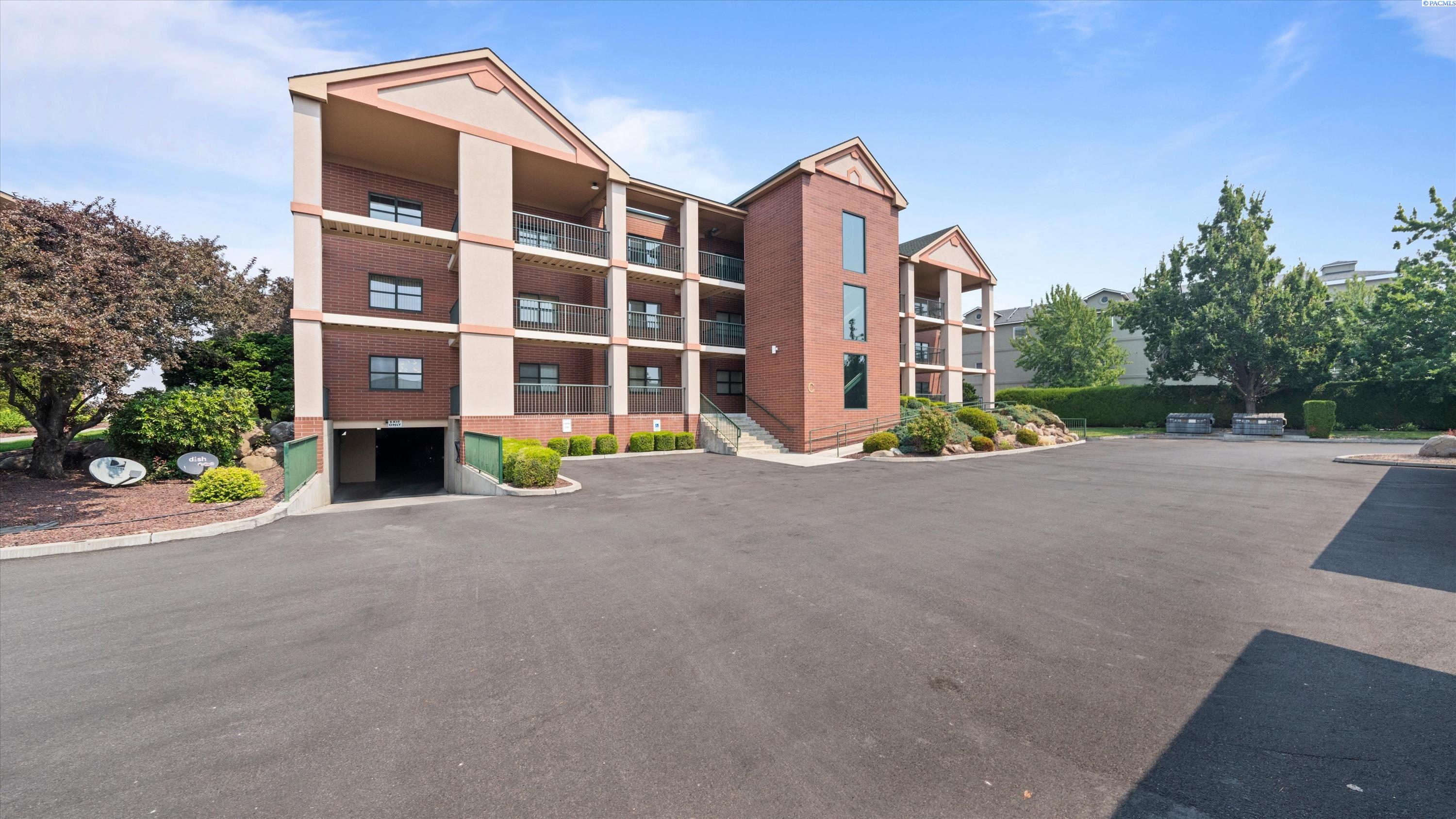 300 Columbia Point Drive