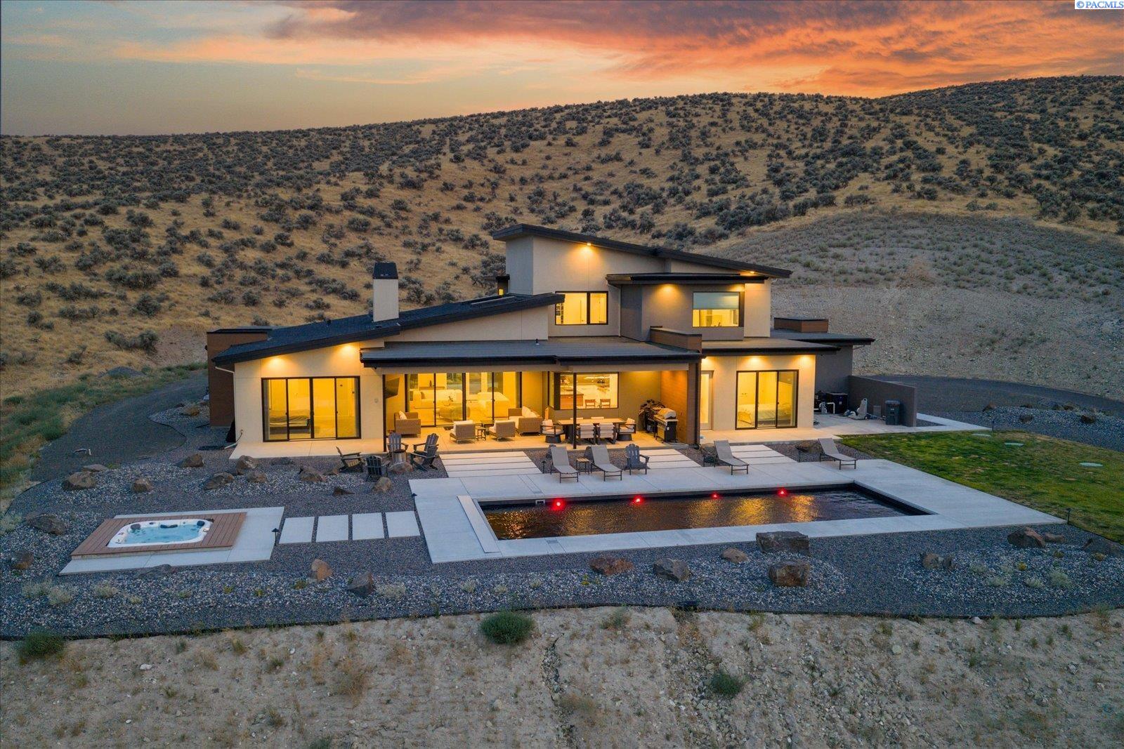 73723 Homestead Rd