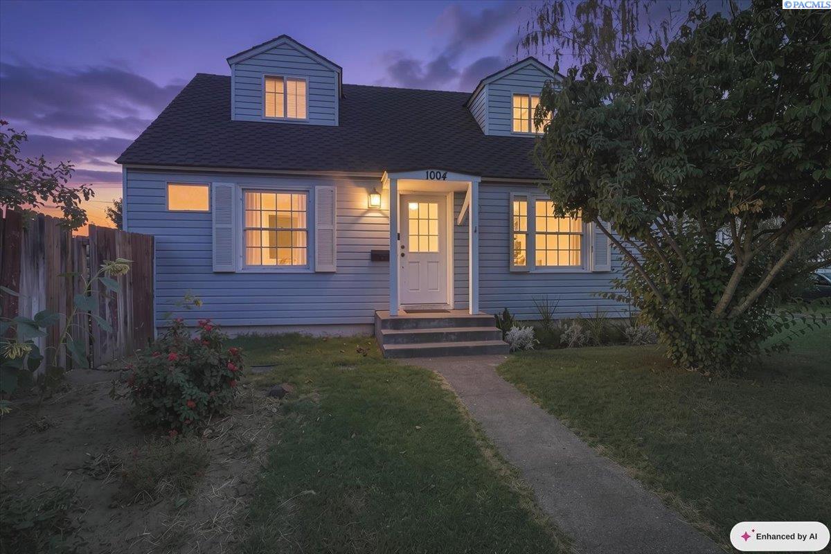 1004 W Henry Street