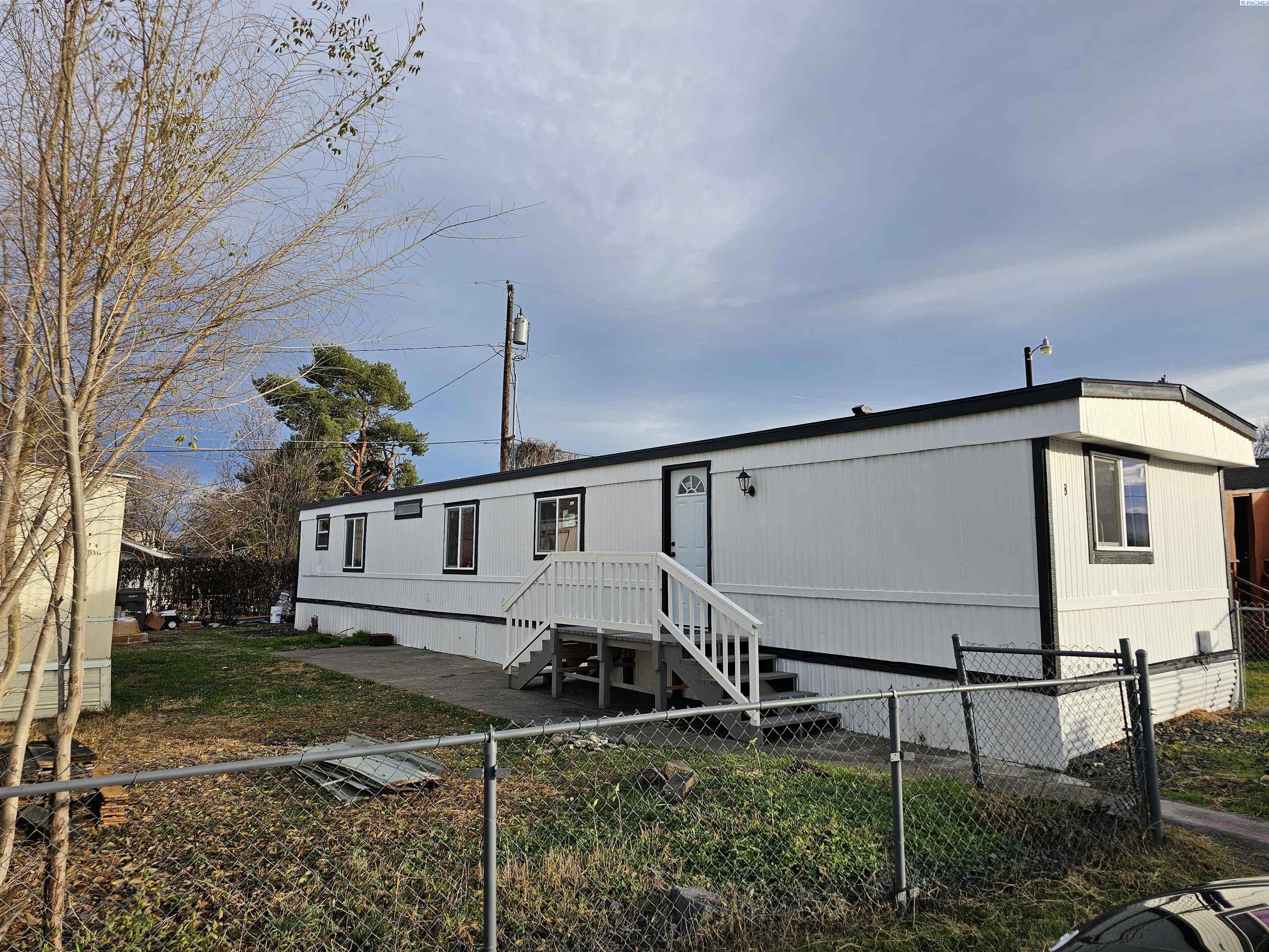 1421 South Cedar Street #8