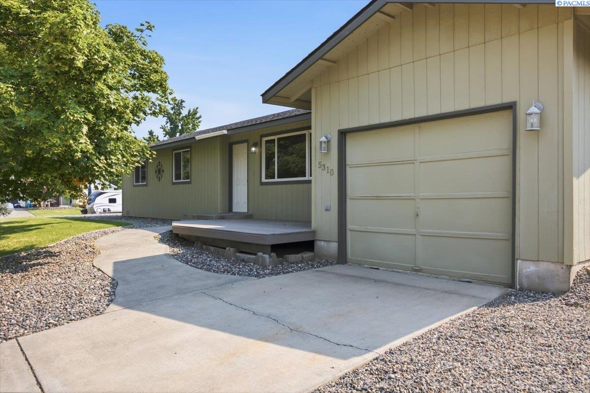 5310 Blue Heron Blvd