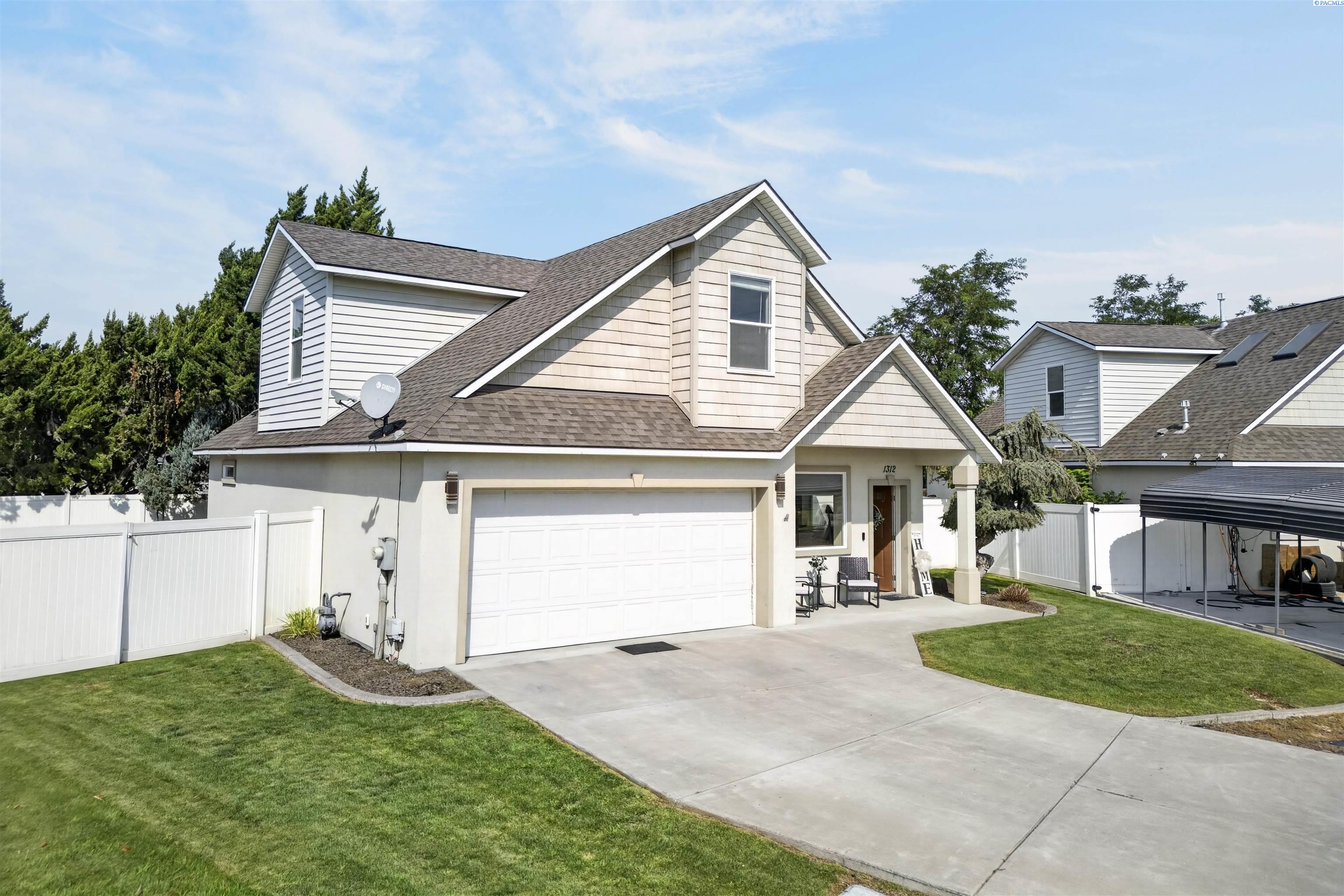 1312 N 37th Ct