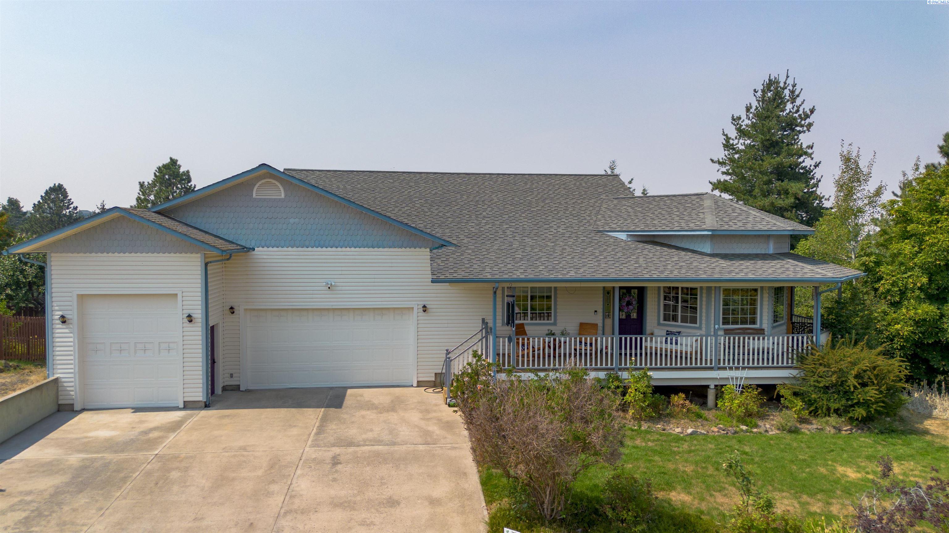 760 SW Staley Dr.