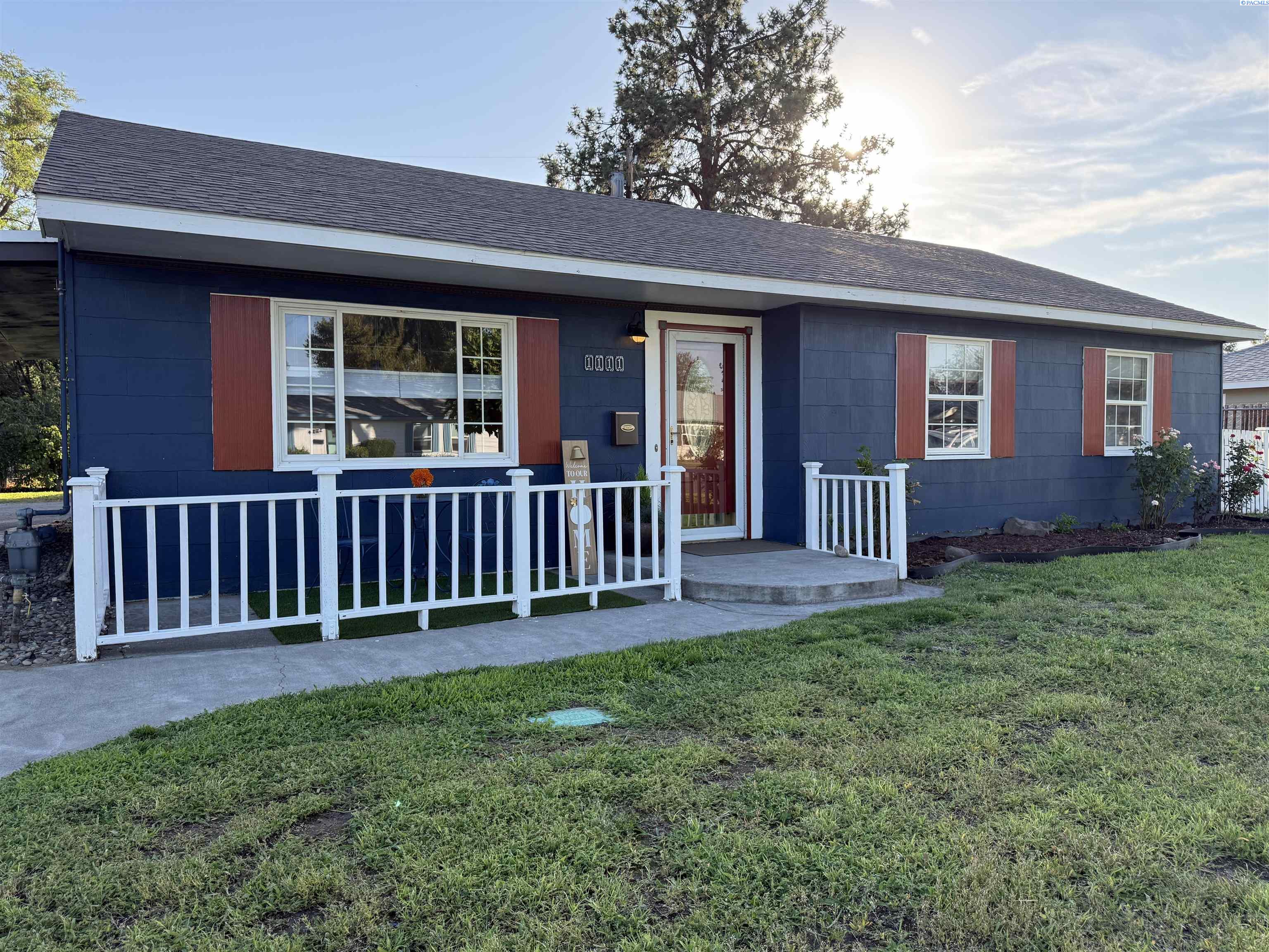 1111 Cottonwood