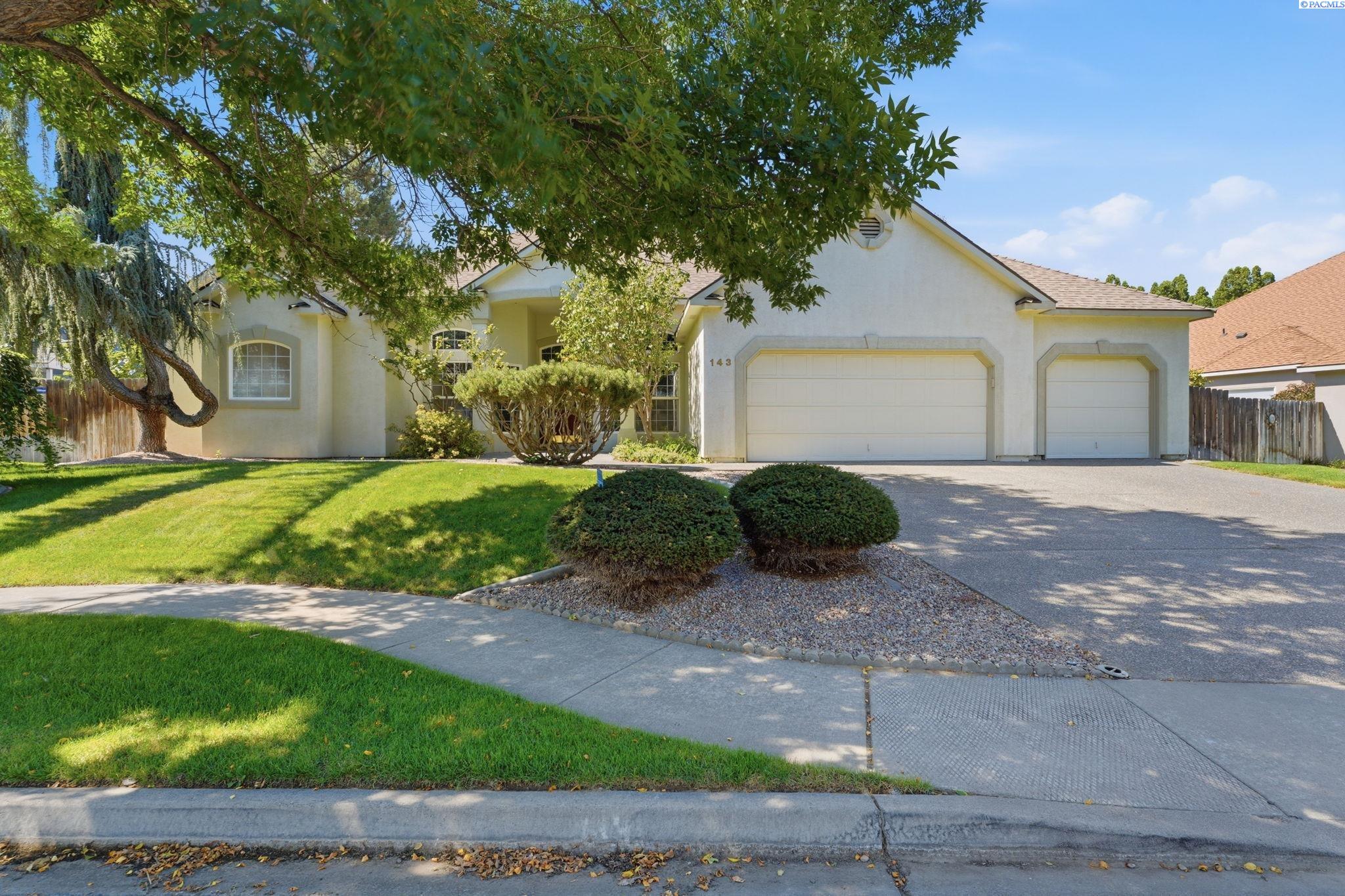 143 Mesa Drive