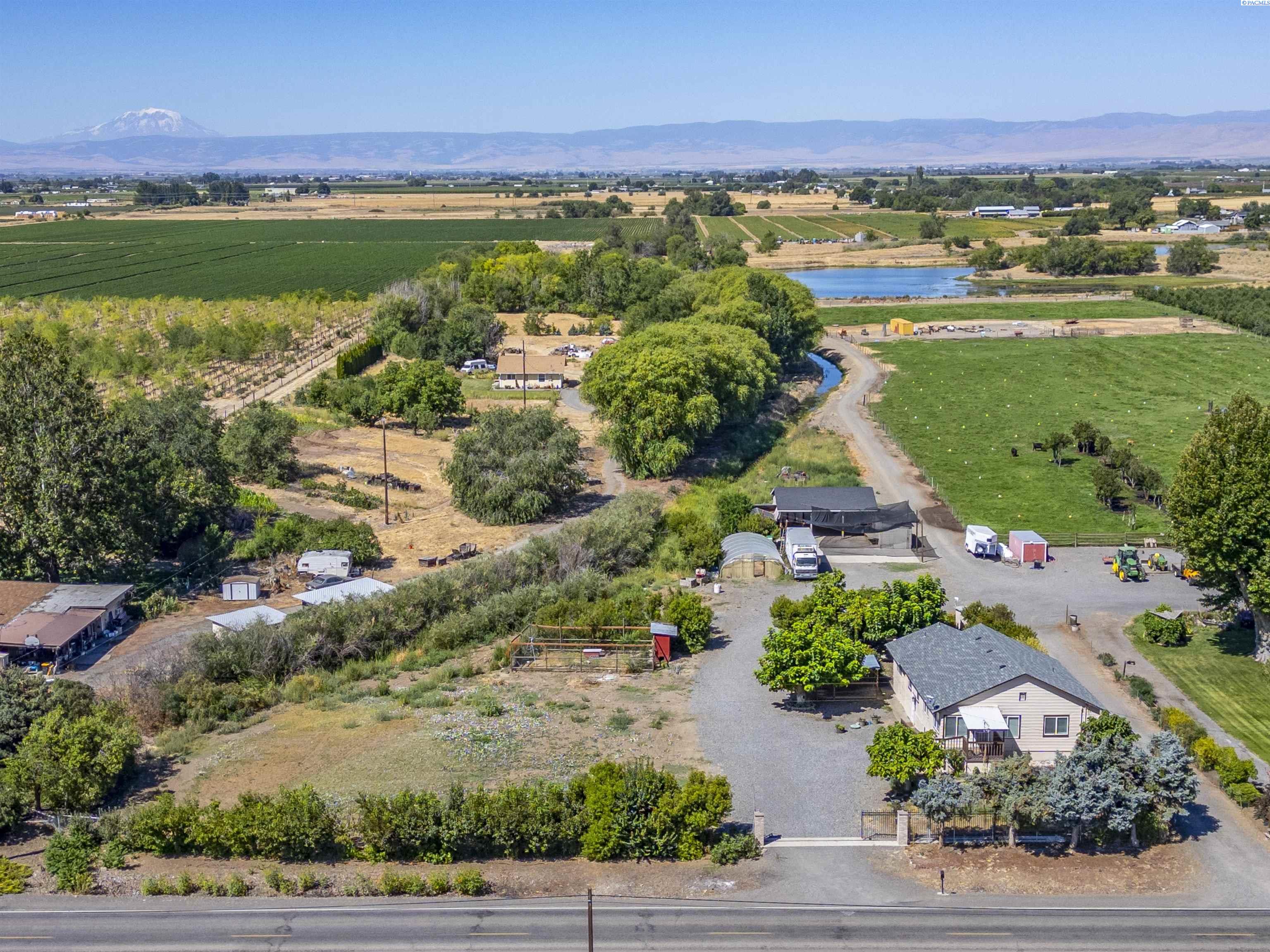 1180 S Wapato Road
