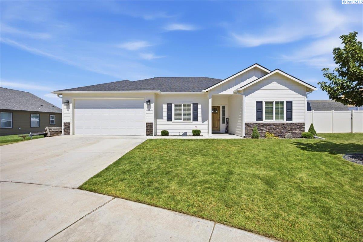 86 Ellie Ann Ct