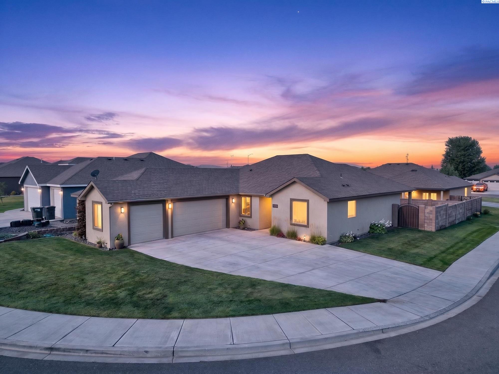 6018 Cotswold Lane