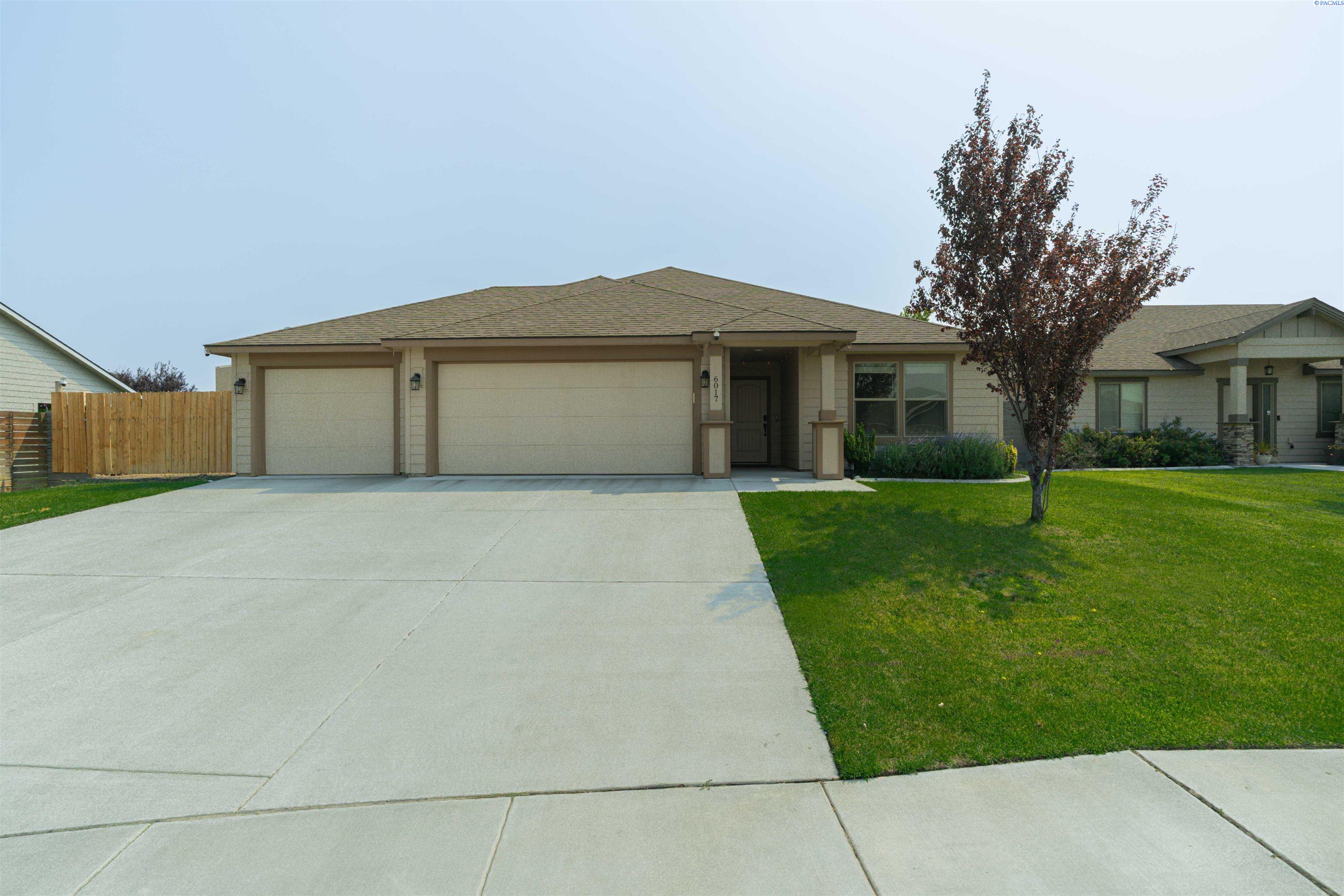 6017 Cotswold