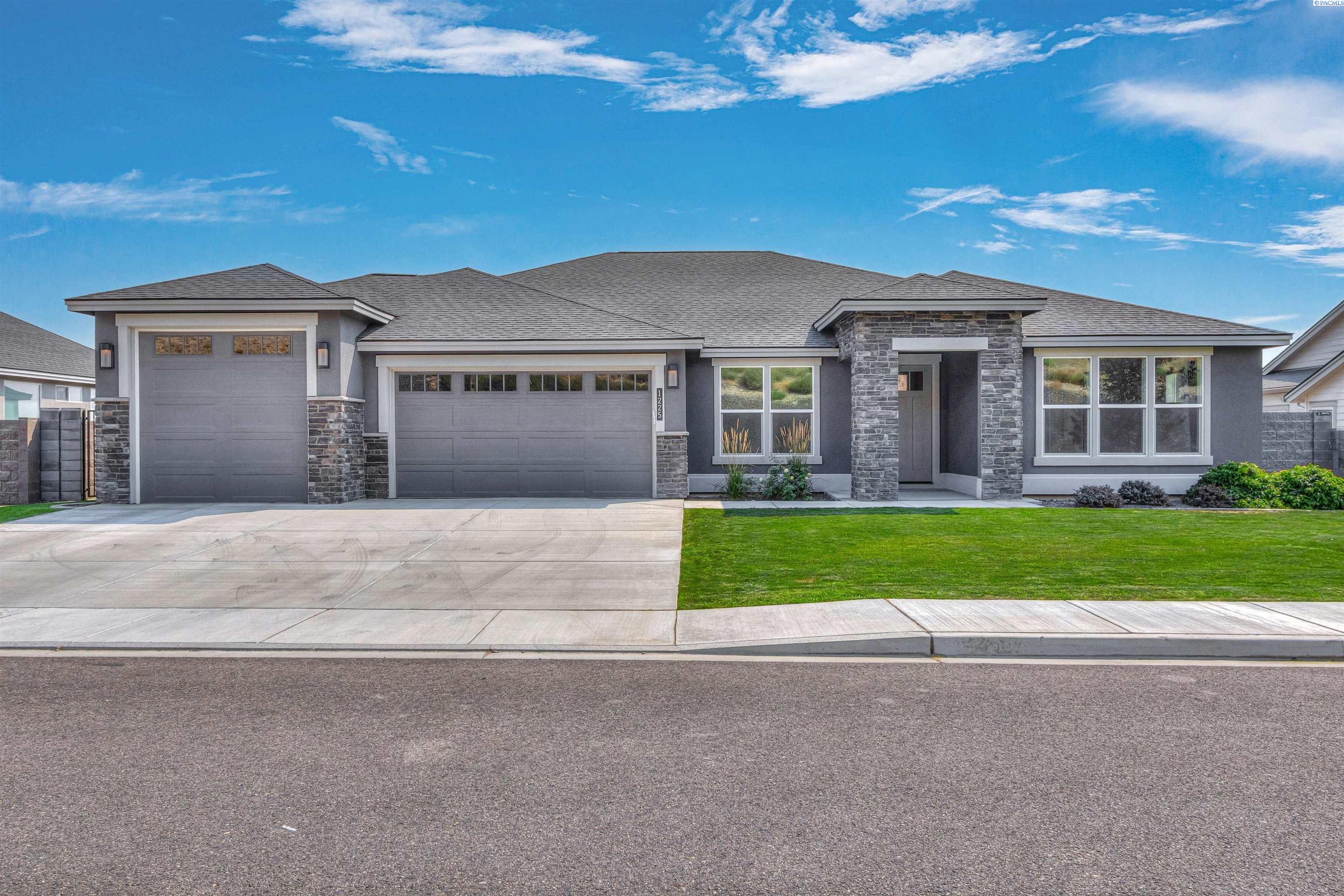 1225 Jurupa St