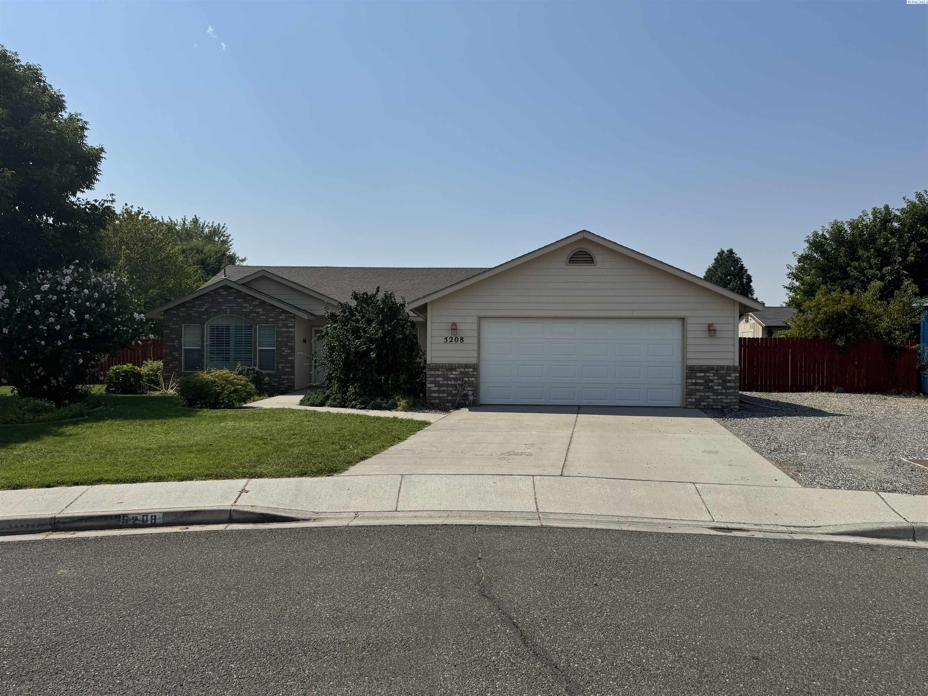 5208 Mockingbird Court
