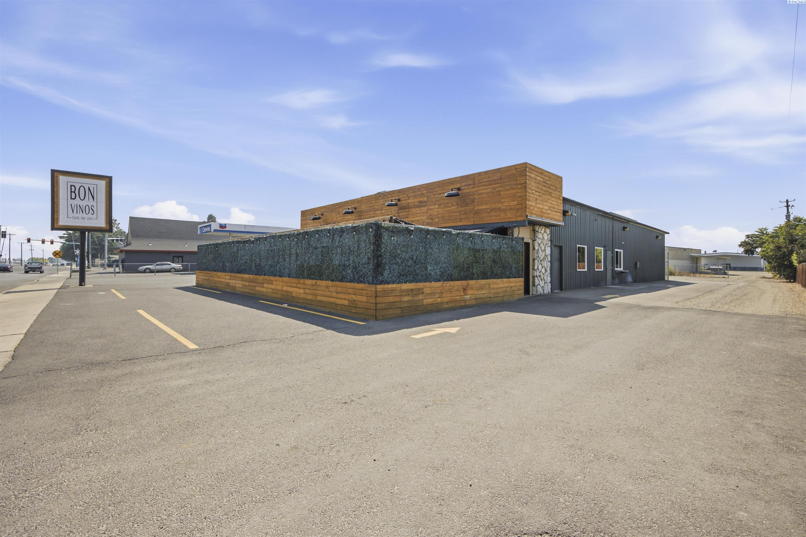 122 N 16th St.