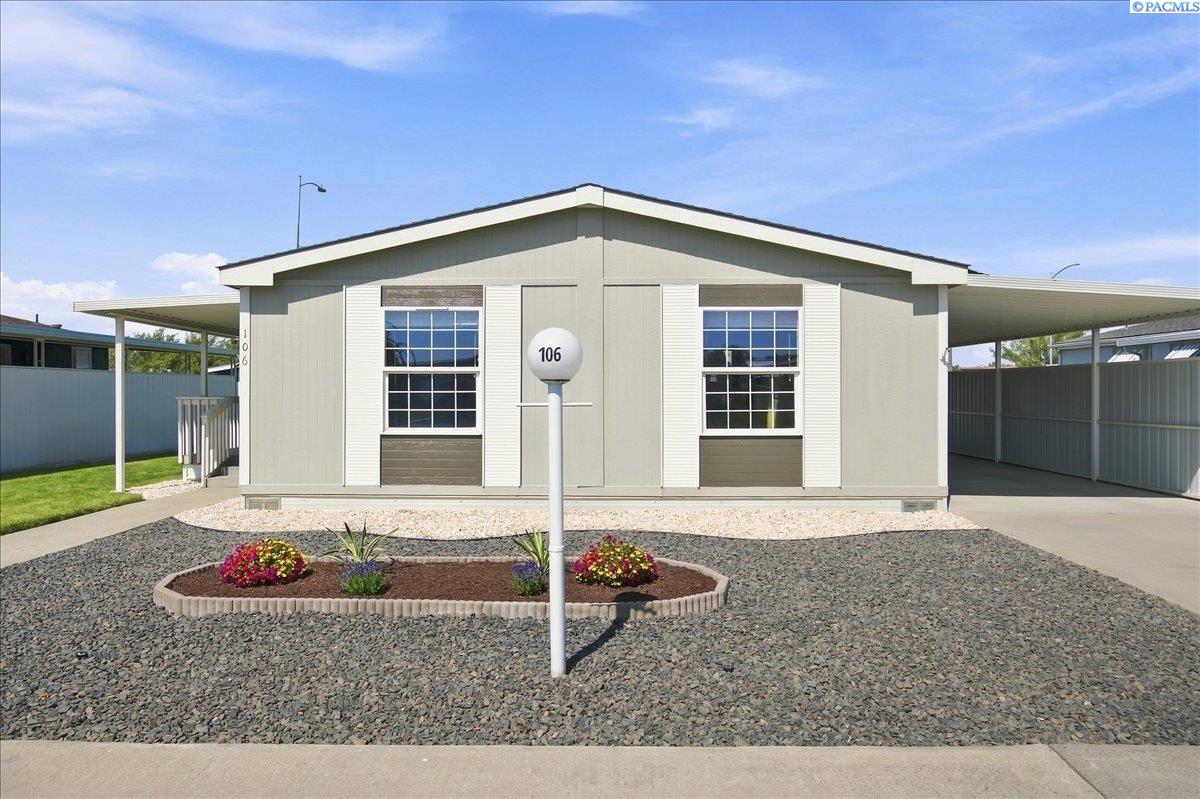 312 S Columbia Center Blvd #106