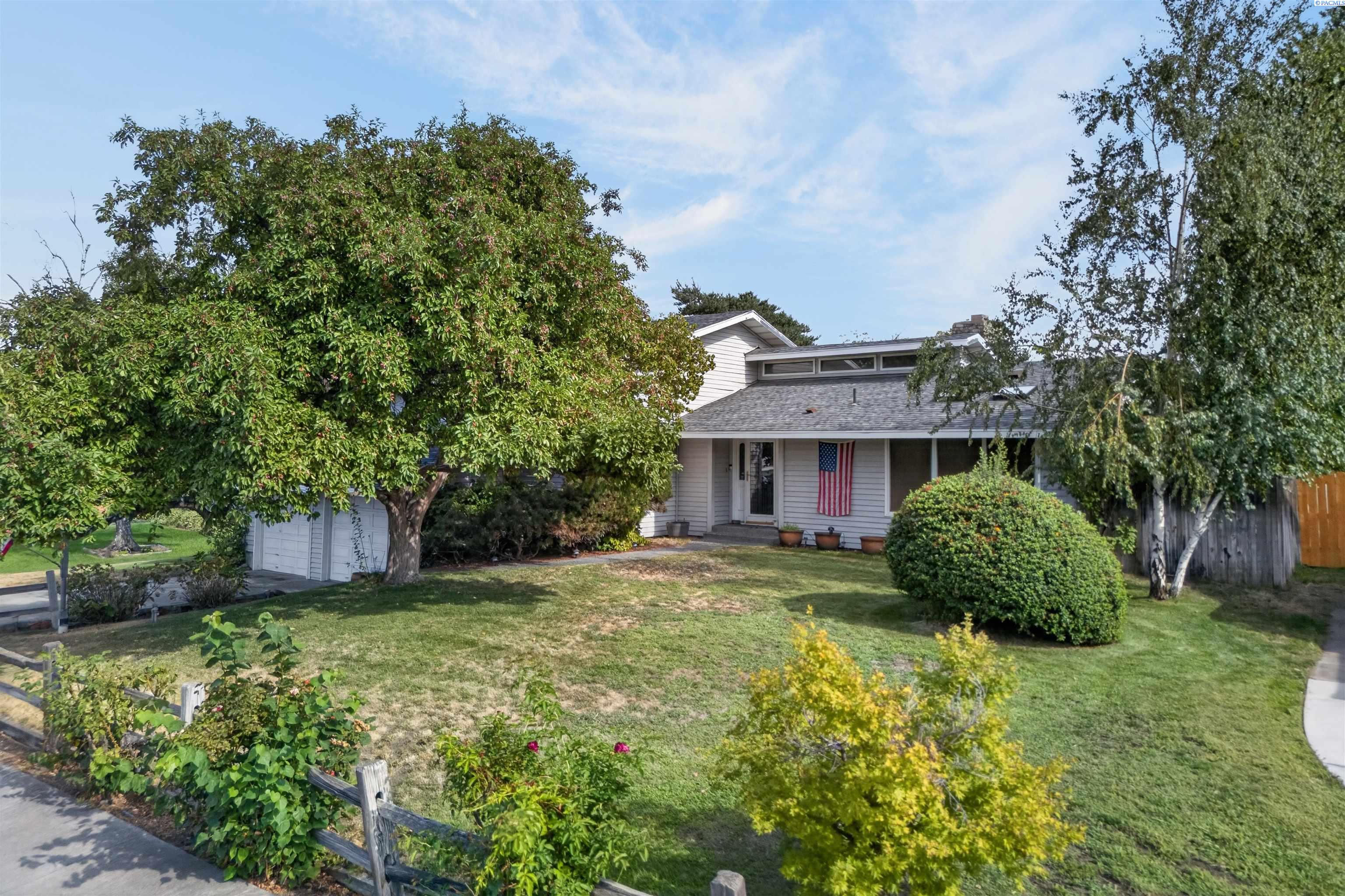 1964 Birch Ave