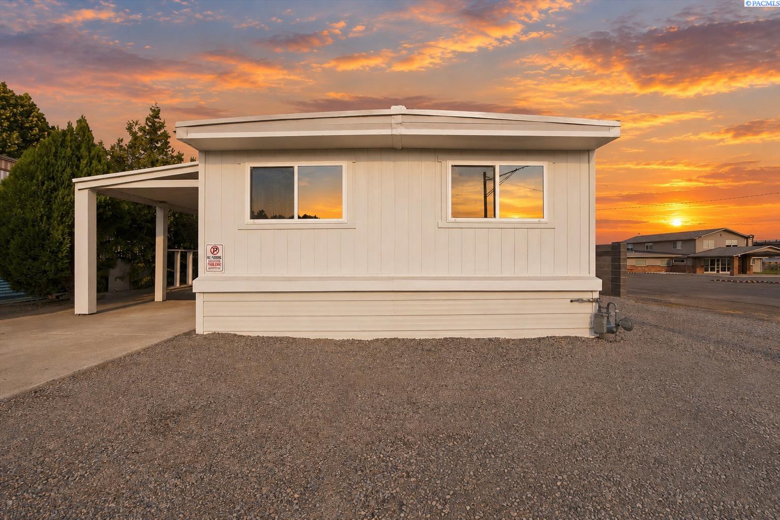 700 N Road 32 #1