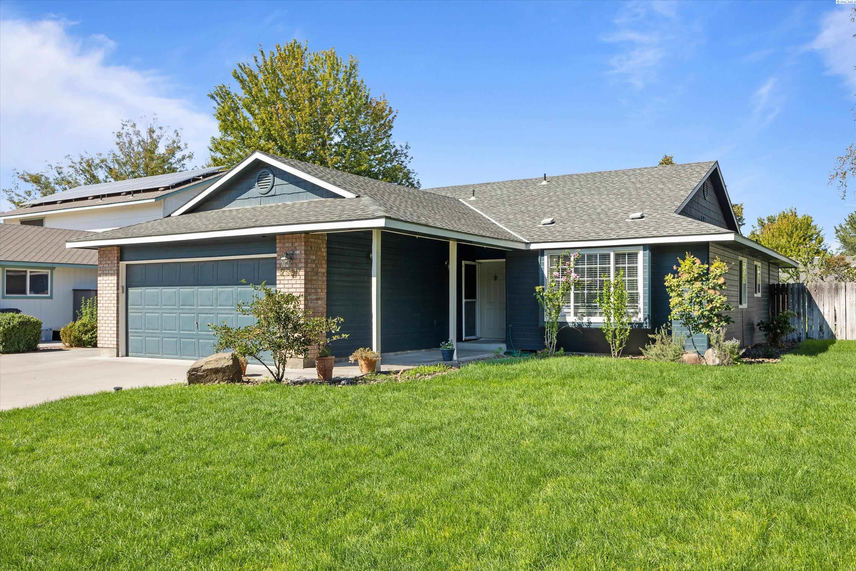 2351 Hummingbird Lane