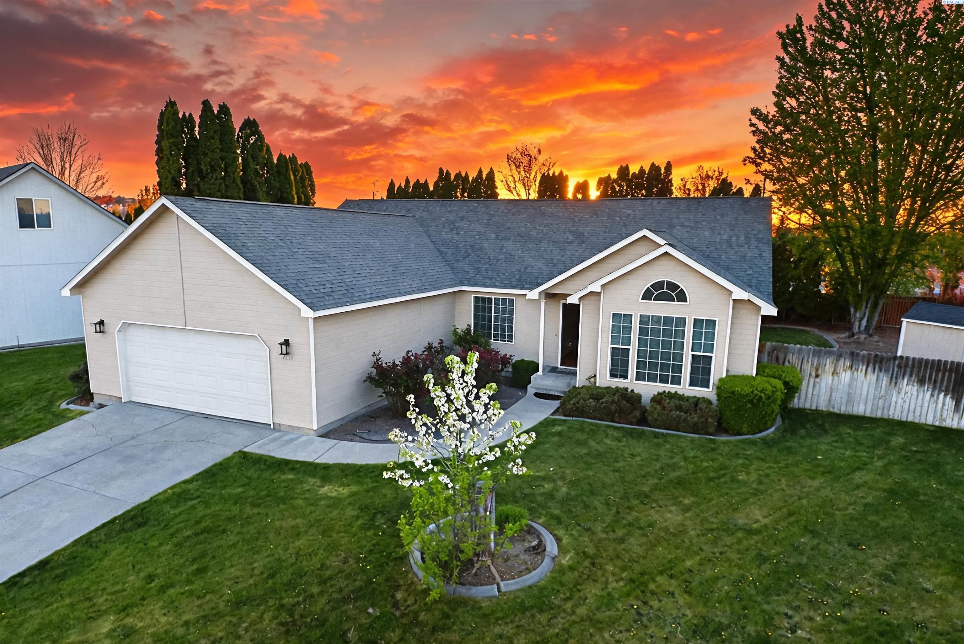 2714 S Zillah Ct