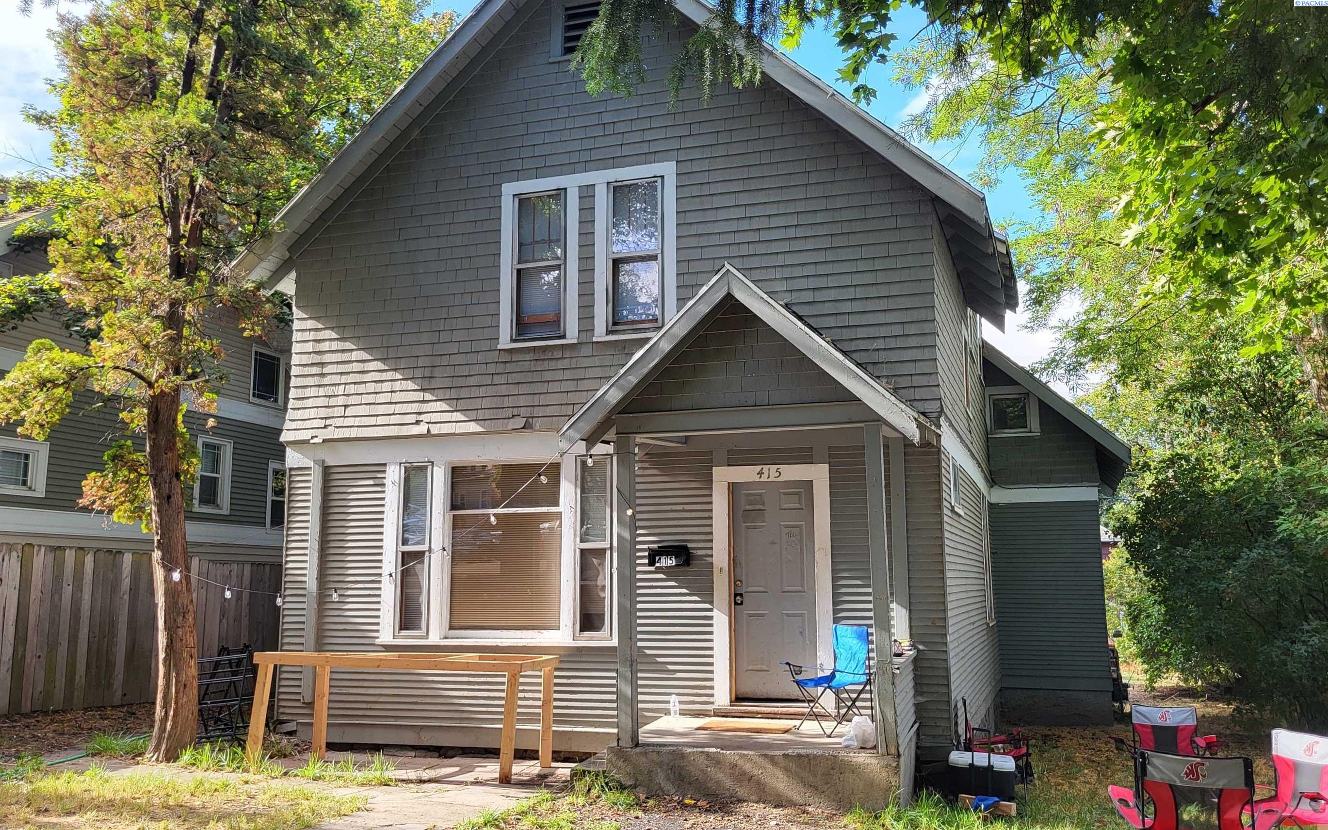 415 NE Colorado Street