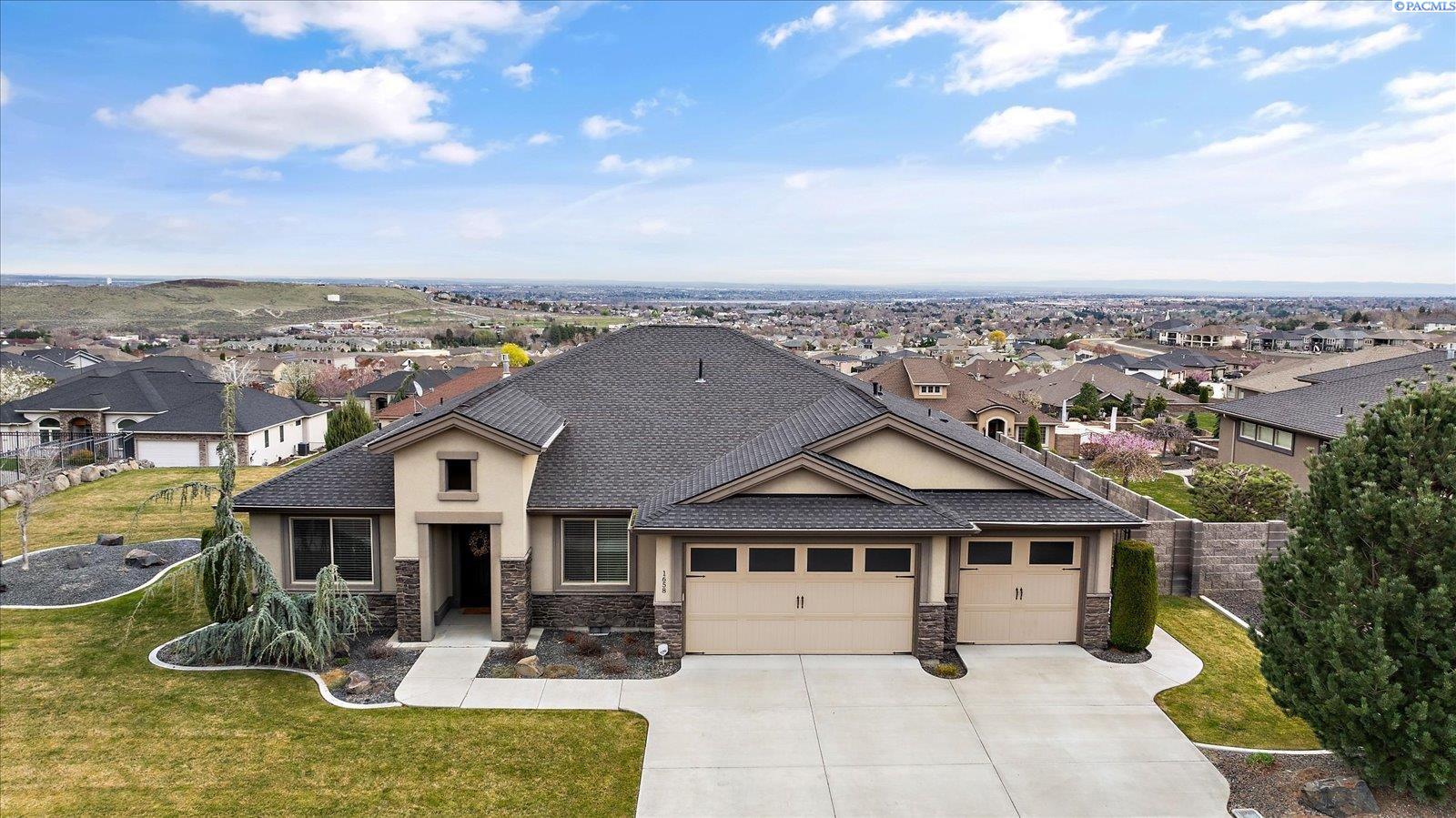 1658 Sorrento Lane