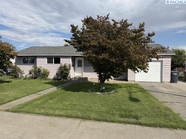 1723 W Marie