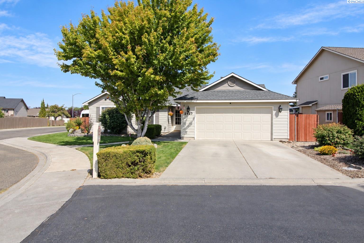 2427 S Arthur Court