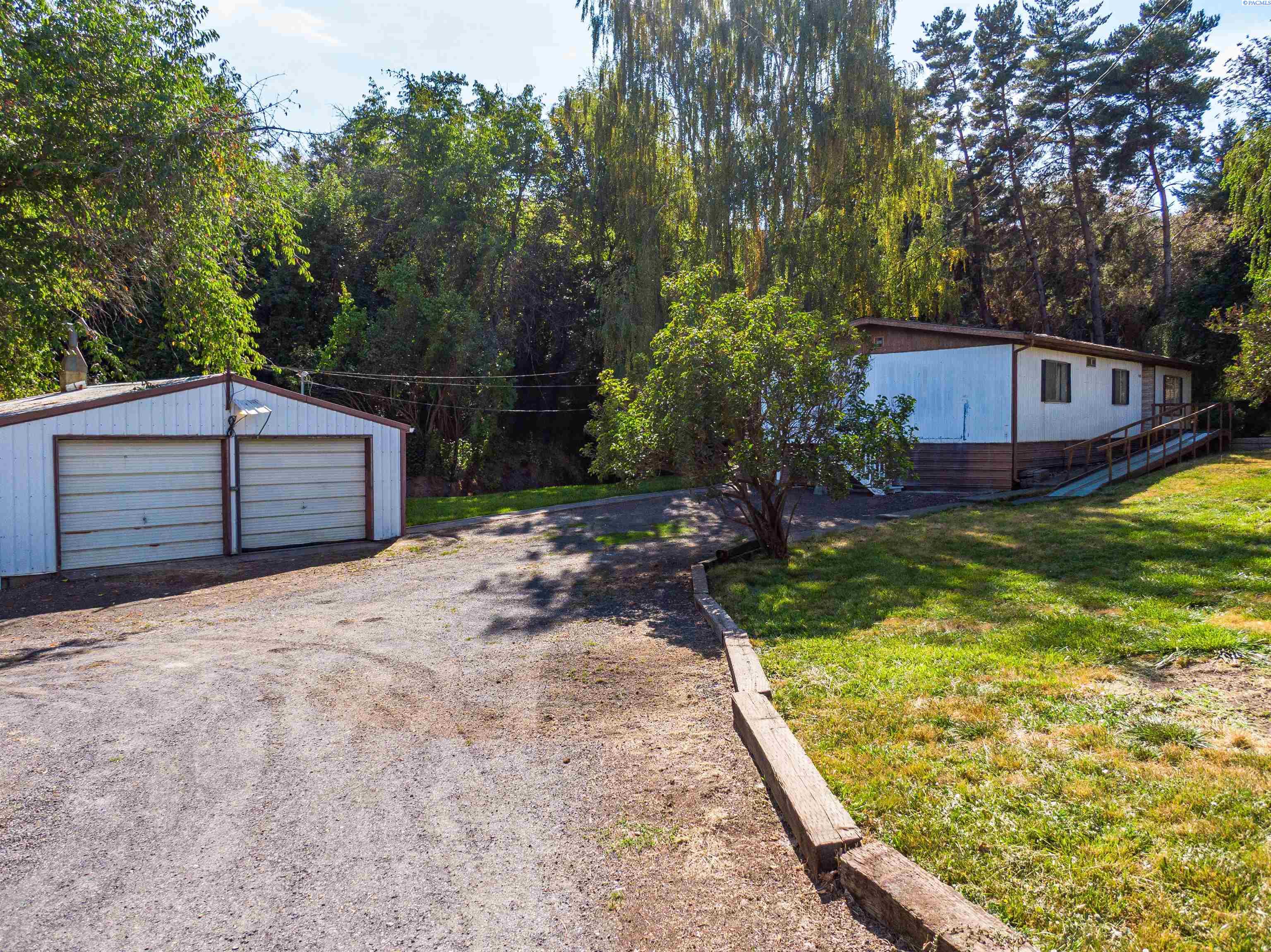 3391 Morley Rd